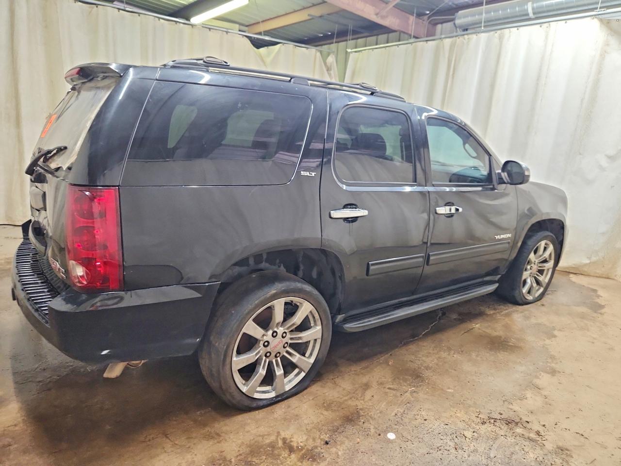 2013 Gmc Yukon Slt Black vin: 1GKS1CE01DR182636