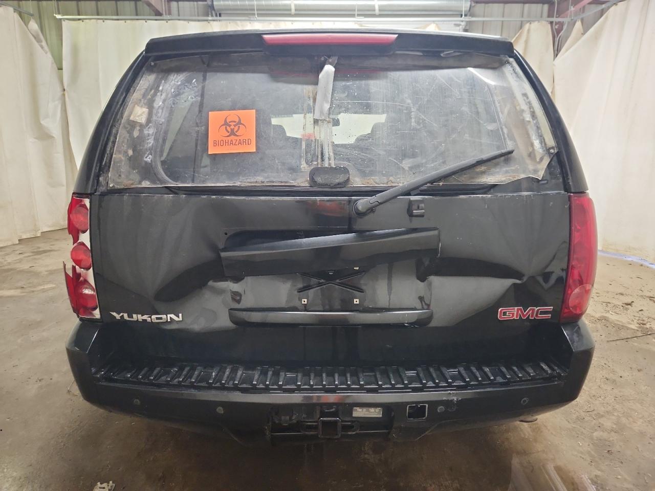 2013 Gmc Yukon Slt Black vin: 1GKS1CE01DR182636 Damage: Lift Gate, Severe Damage, Replacement Required
