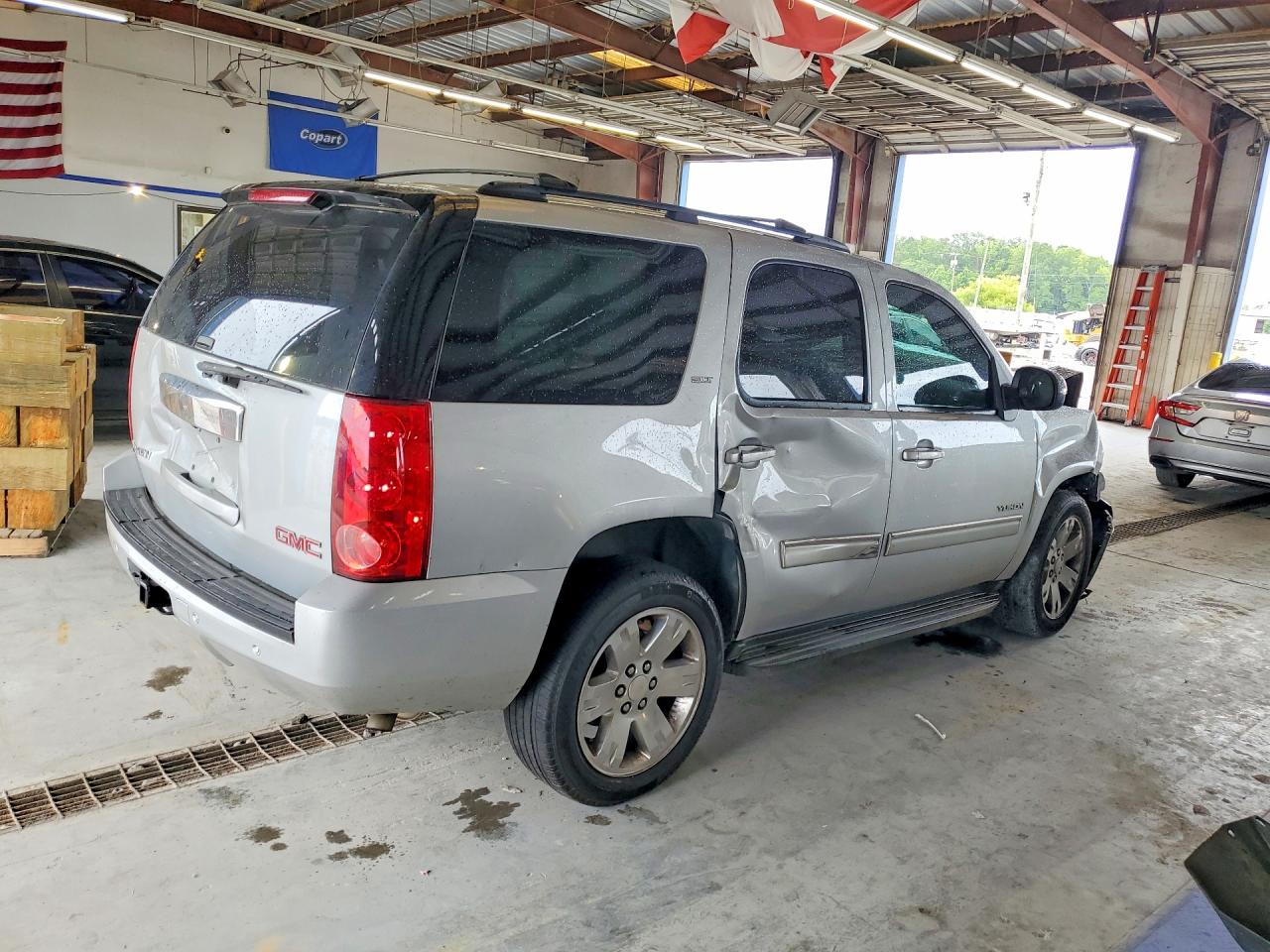 2013 Gmc Yukon Slt Silver vin: 1GKS1CE01DR343566