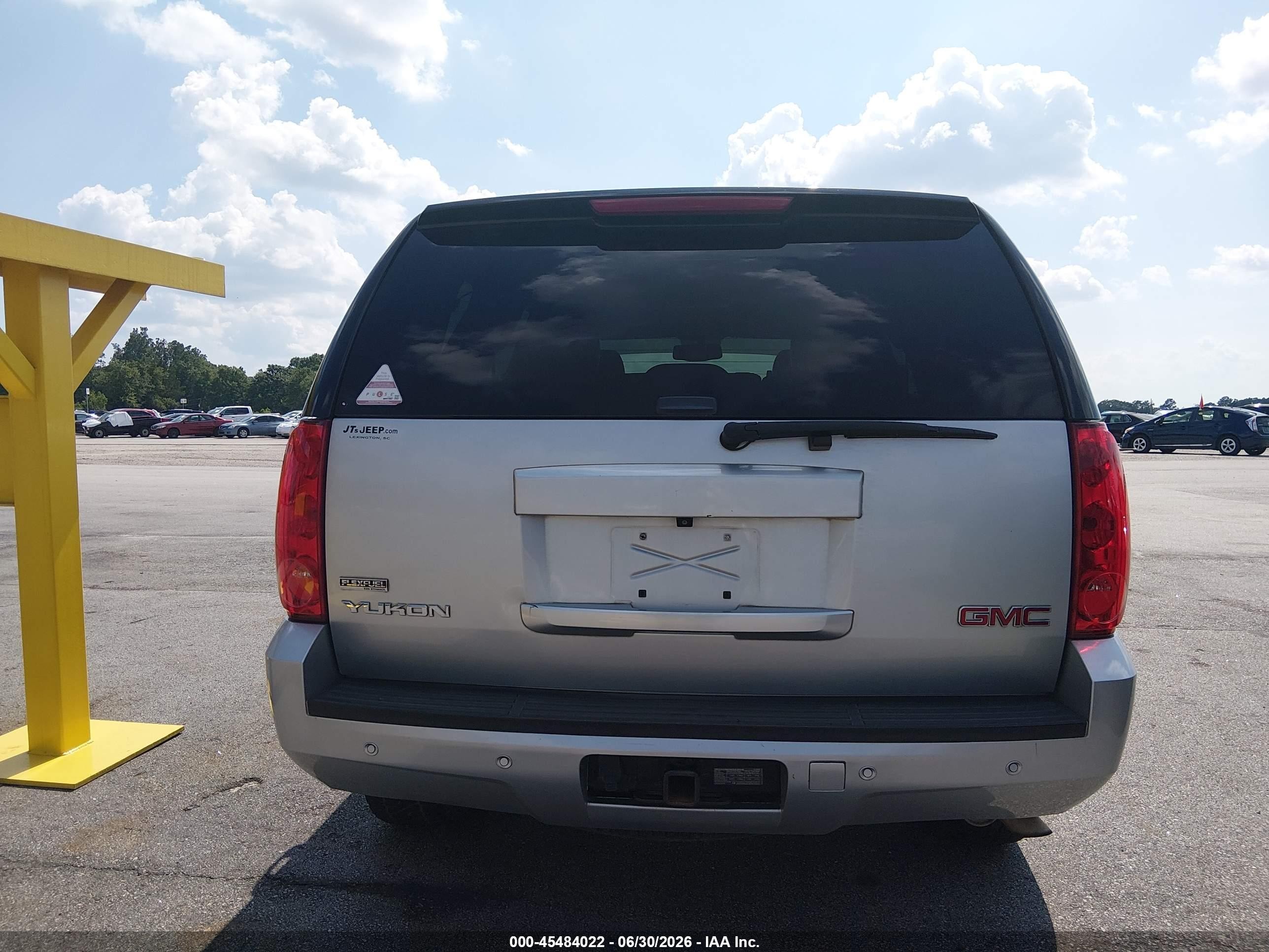 2012 Gmc Yukon Slt Silver vin: 1GKS1CE03CR120007