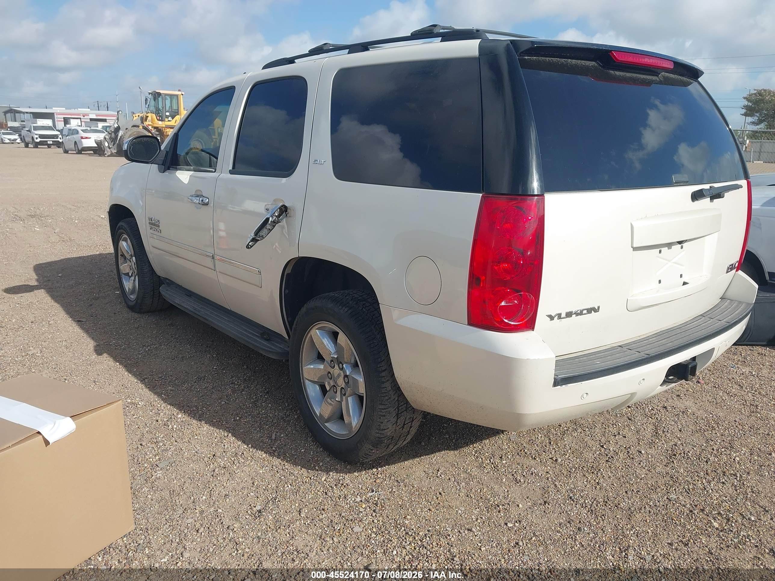 2013 Gmc Yukon Slt White vin: 1GKS1CE05DR200751