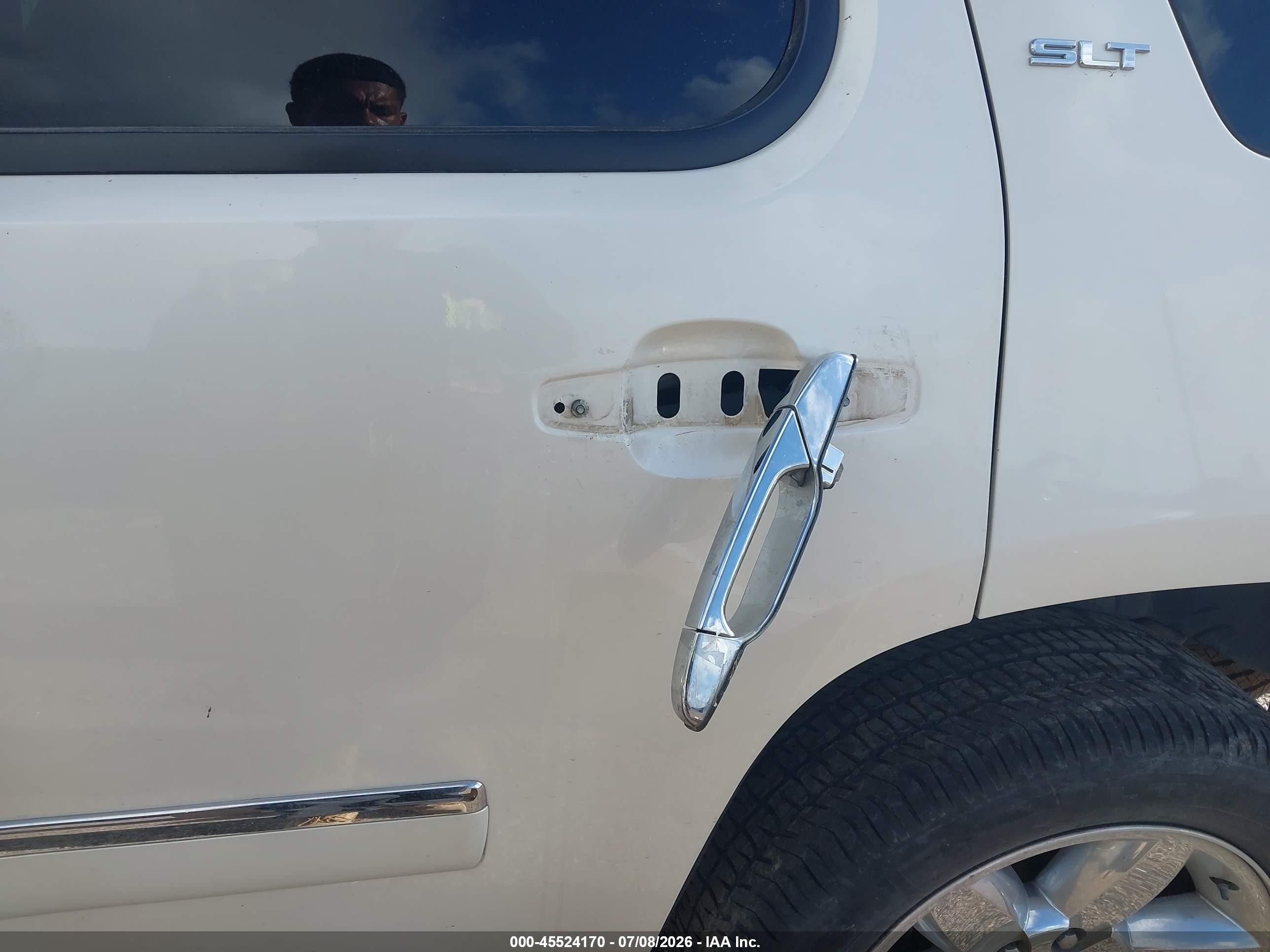 2013 Gmc Yukon Slt White vin: 1GKS1CE05DR200751