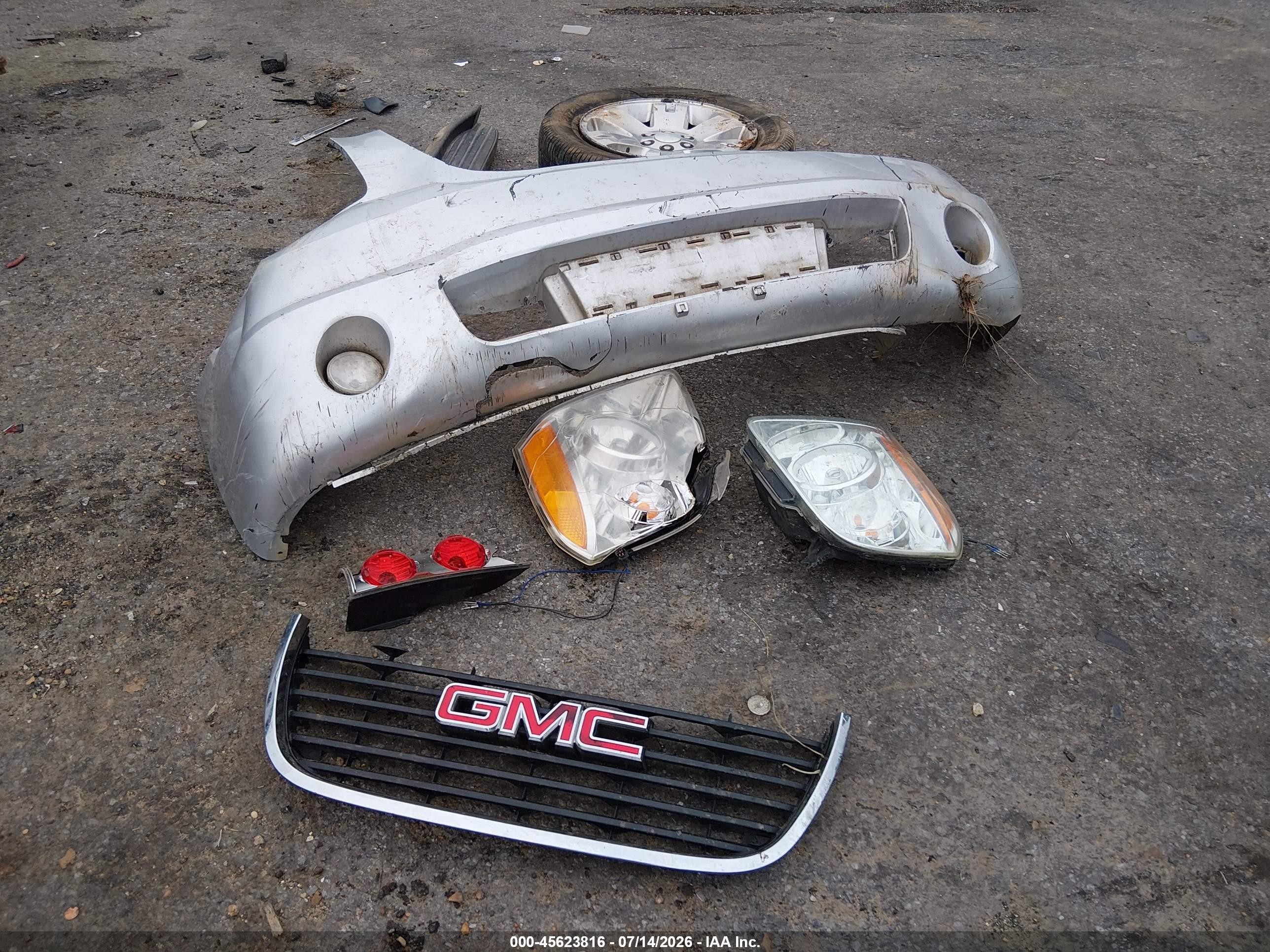 2014 Gmc Yukon Slt Silver vin: 1GKS1CE07ER141896