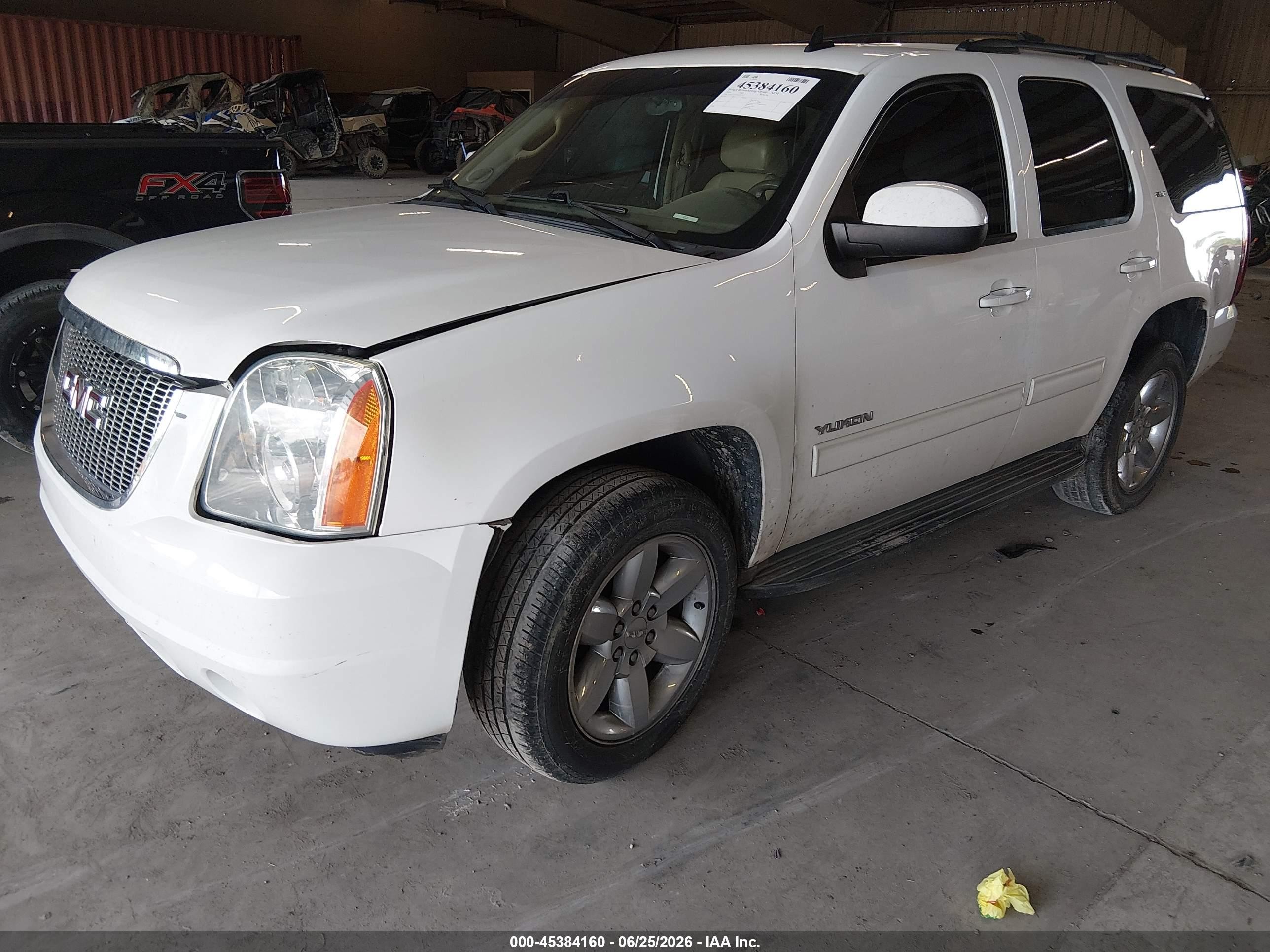 2014 Gmc Yukon Slt White vin: 1GKS1CE07ER153773