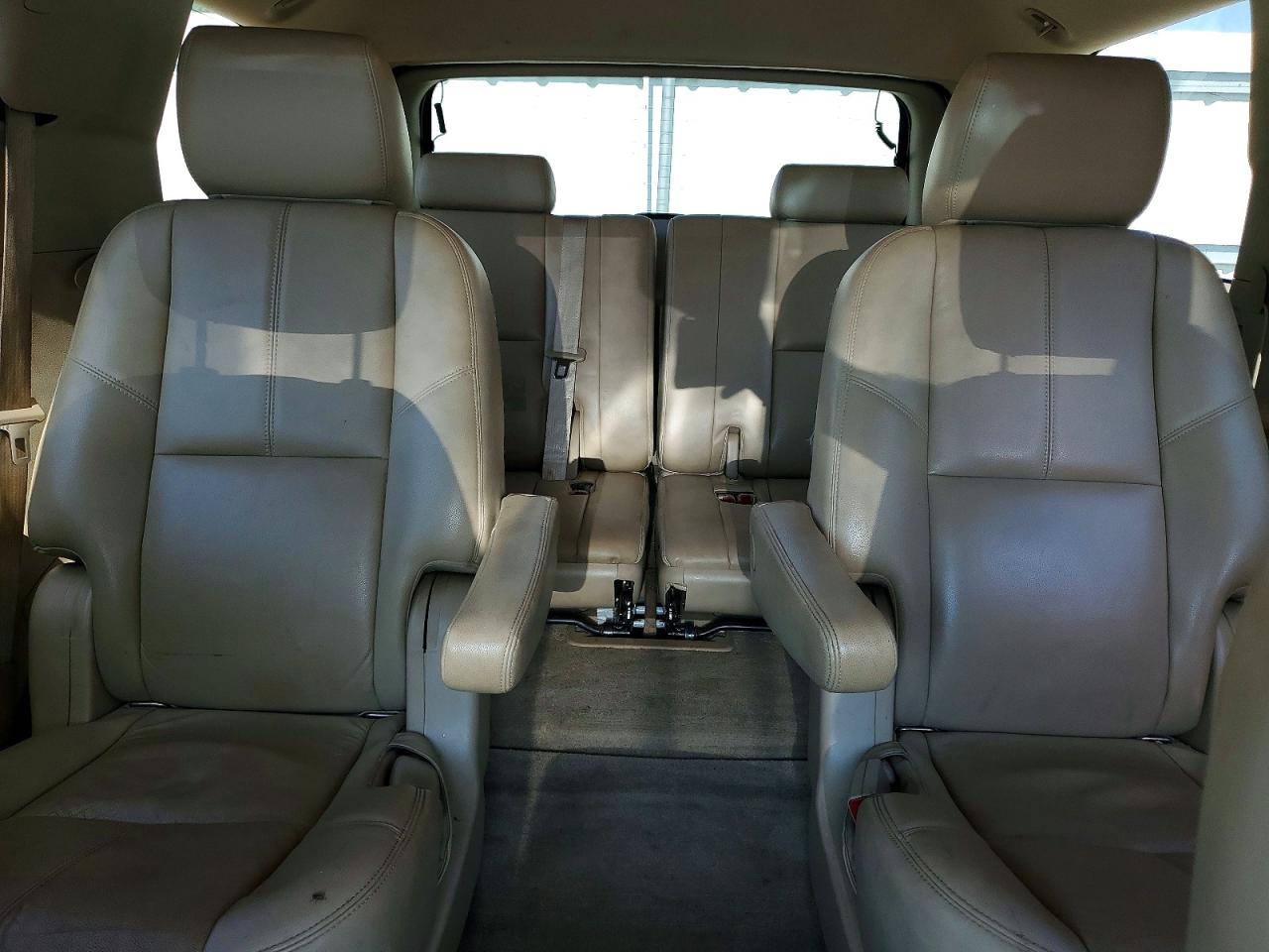 2013 Gmc Yukon Slt White vin: 1GKS1CE08DR361451