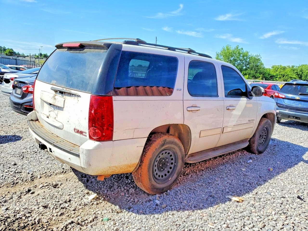 2013 Gmc Yukon Slt White vin: 1GKS1CE09DR134236