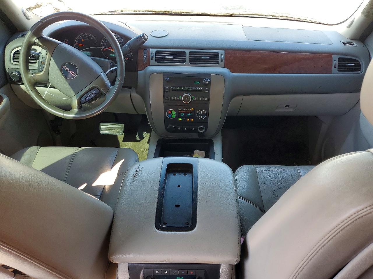 2013 Gmc Yukon Slt White vin: 1GKS1CE09DR134236