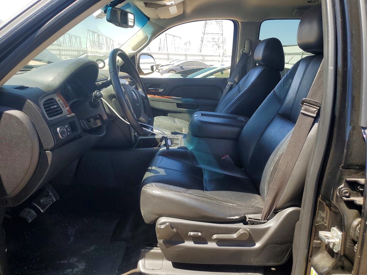 2013 Gmc Yukon Slt Black vin: 1GKS1CE0XDR129465