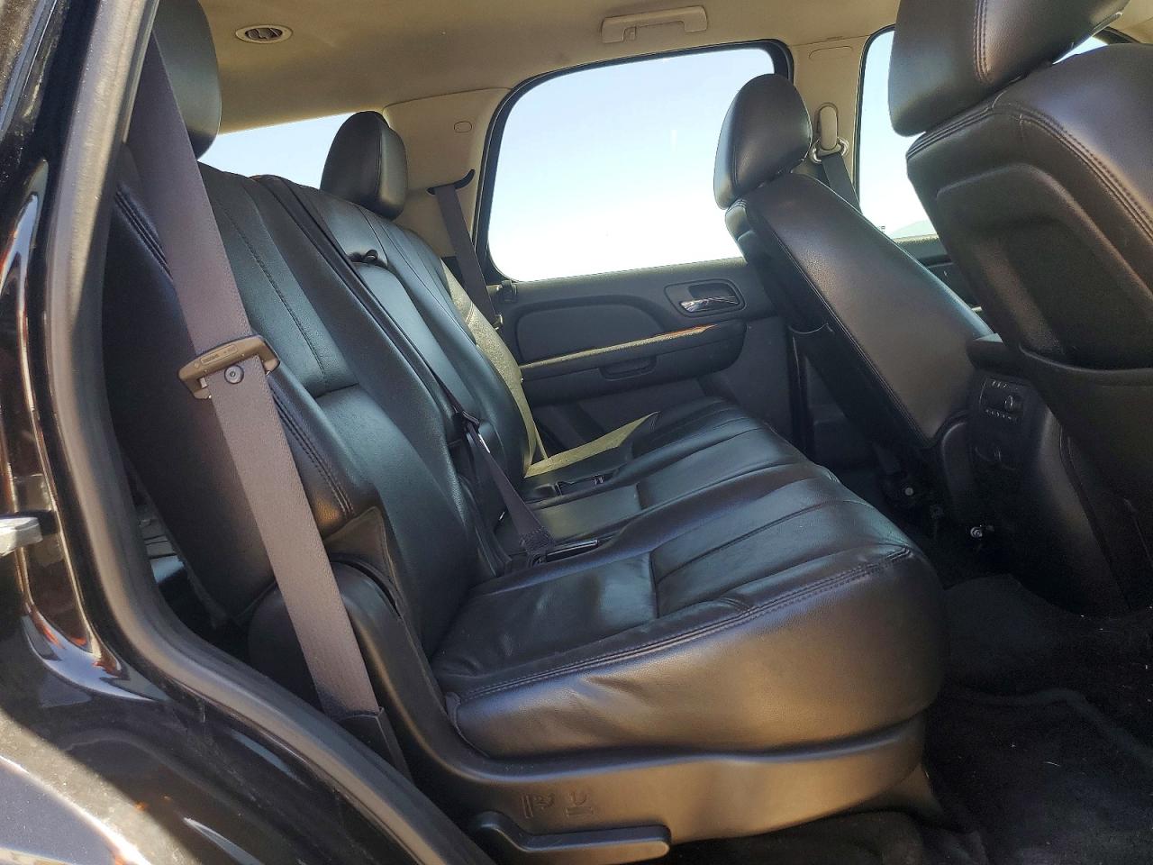 2013 Gmc Yukon Slt Black vin: 1GKS1CE0XDR129465
