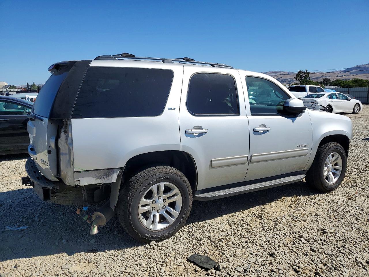 2013 Gmc Yukon Slt Silver vin: 1GKS1CE0XDR153863