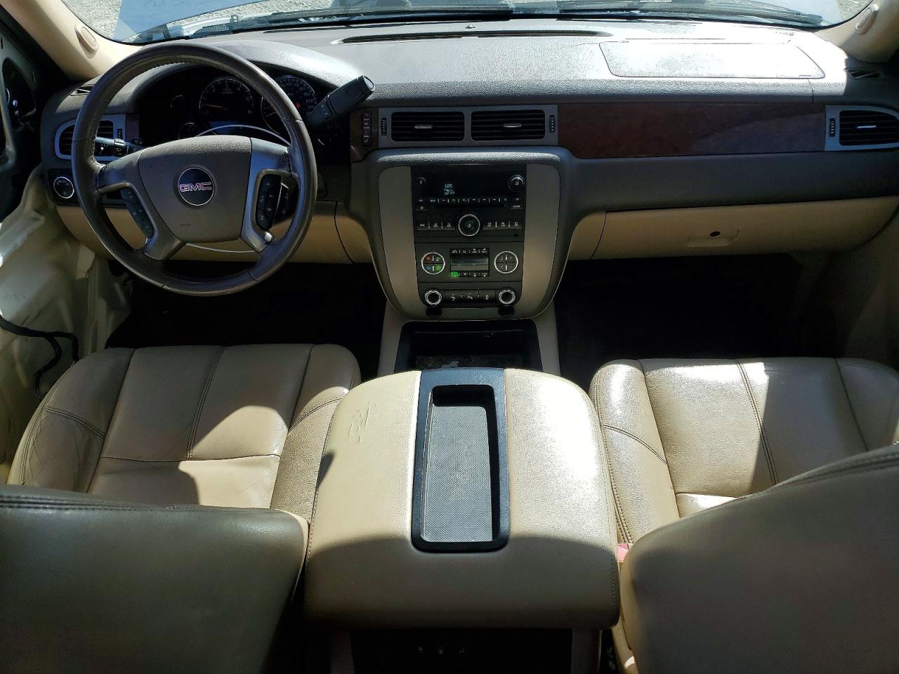 2013 Gmc Yukon Slt Silver vin: 1GKS1CE0XDR153863