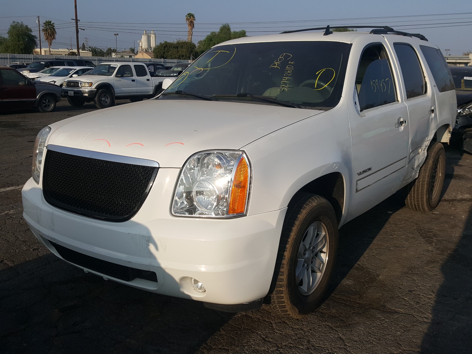2014 Gmc Yukon Slt White vin: 1GKS1CE0XER120783