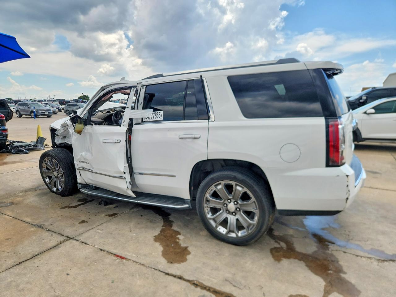 2015 Gmc Yukon Denali Белый vin: 1GKS1CKJ0FR625911