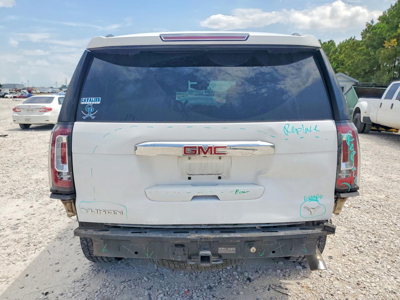 2015 Gmc Yukon Denali White vin: 1GKS1CKJ1FR528619
