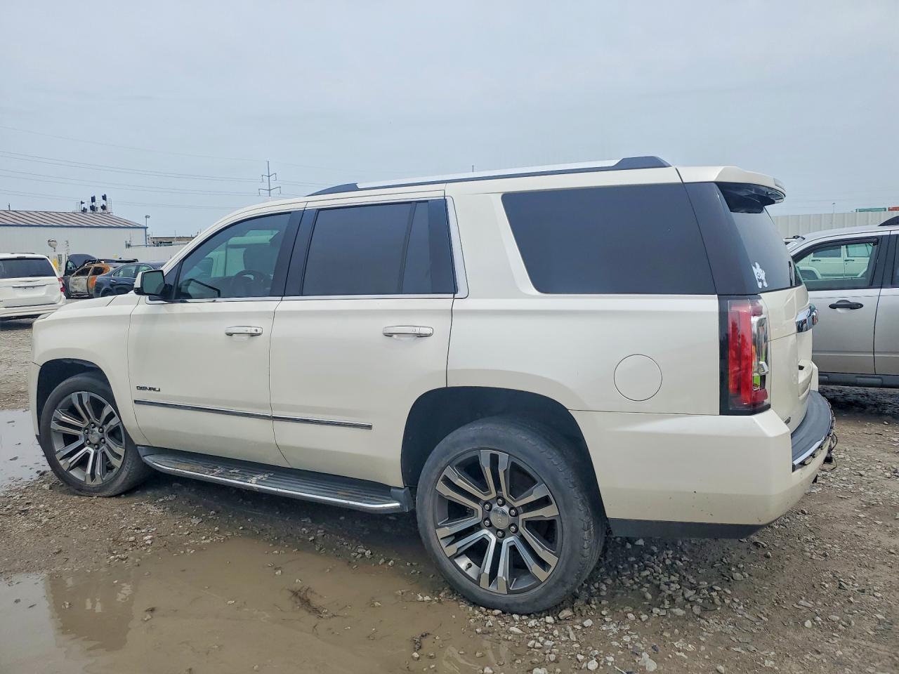 2015 Gmc Yukon Denali Белый vin: 1GKS1CKJ1FR641390