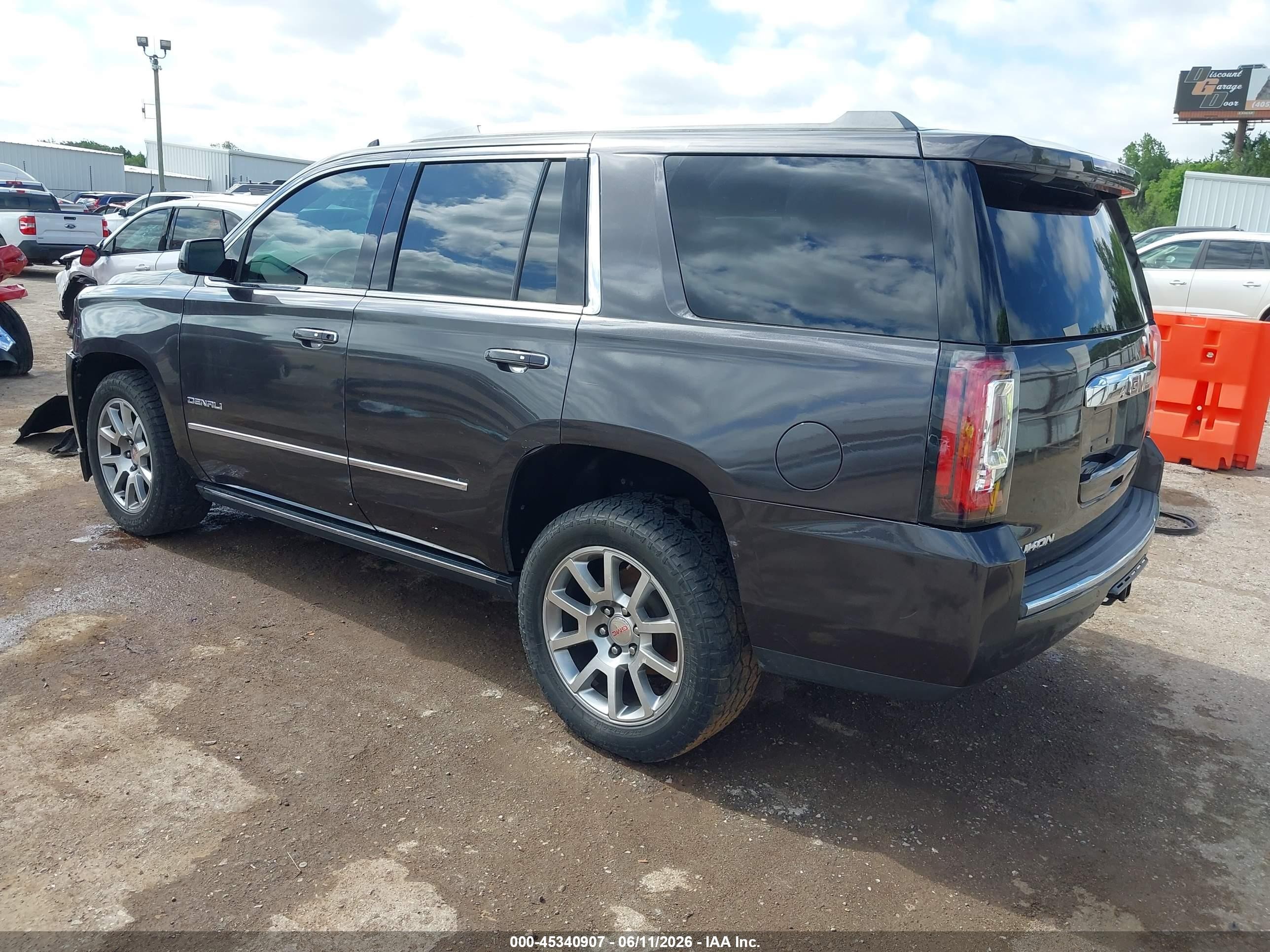 2015 Gmc Yukon Denali Black vin: 1GKS1CKJ2FR711124