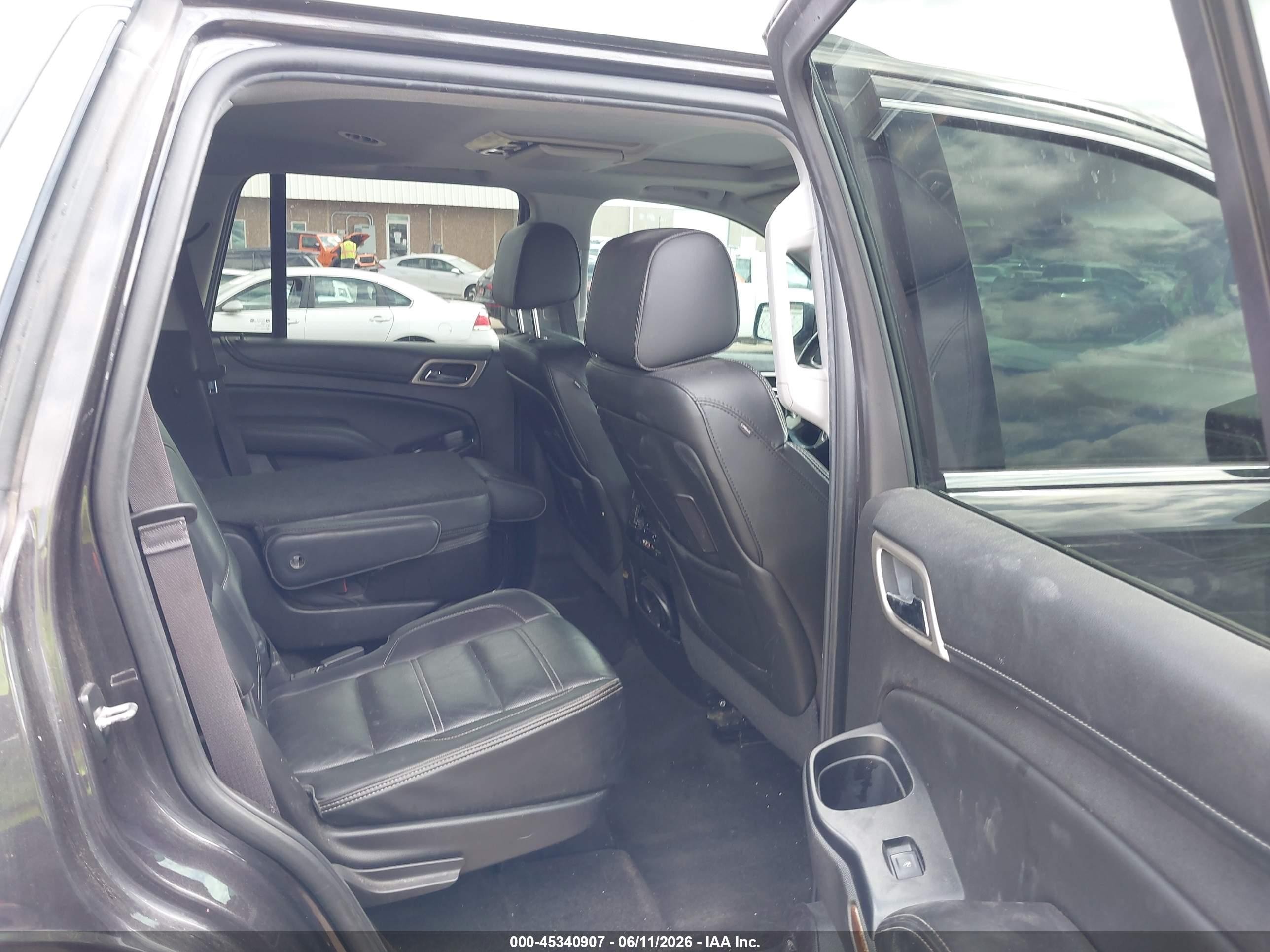 2015 Gmc Yukon Denali Black vin: 1GKS1CKJ2FR711124