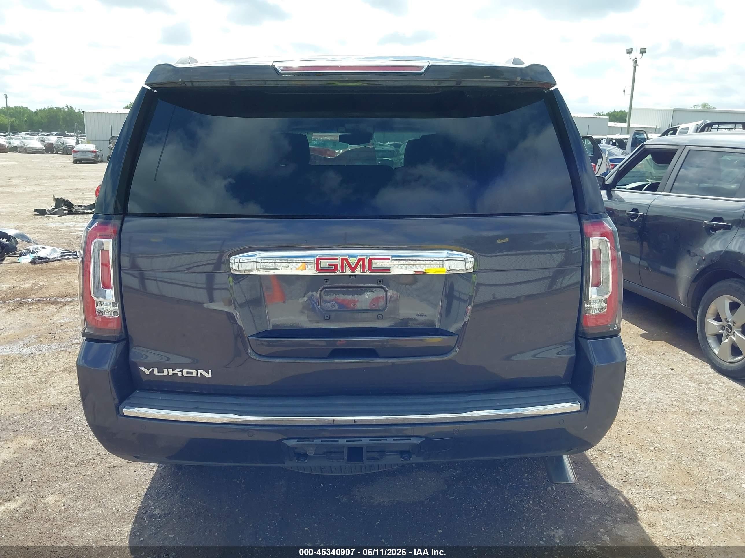 2015 Gmc Yukon Denali Black vin: 1GKS1CKJ2FR711124