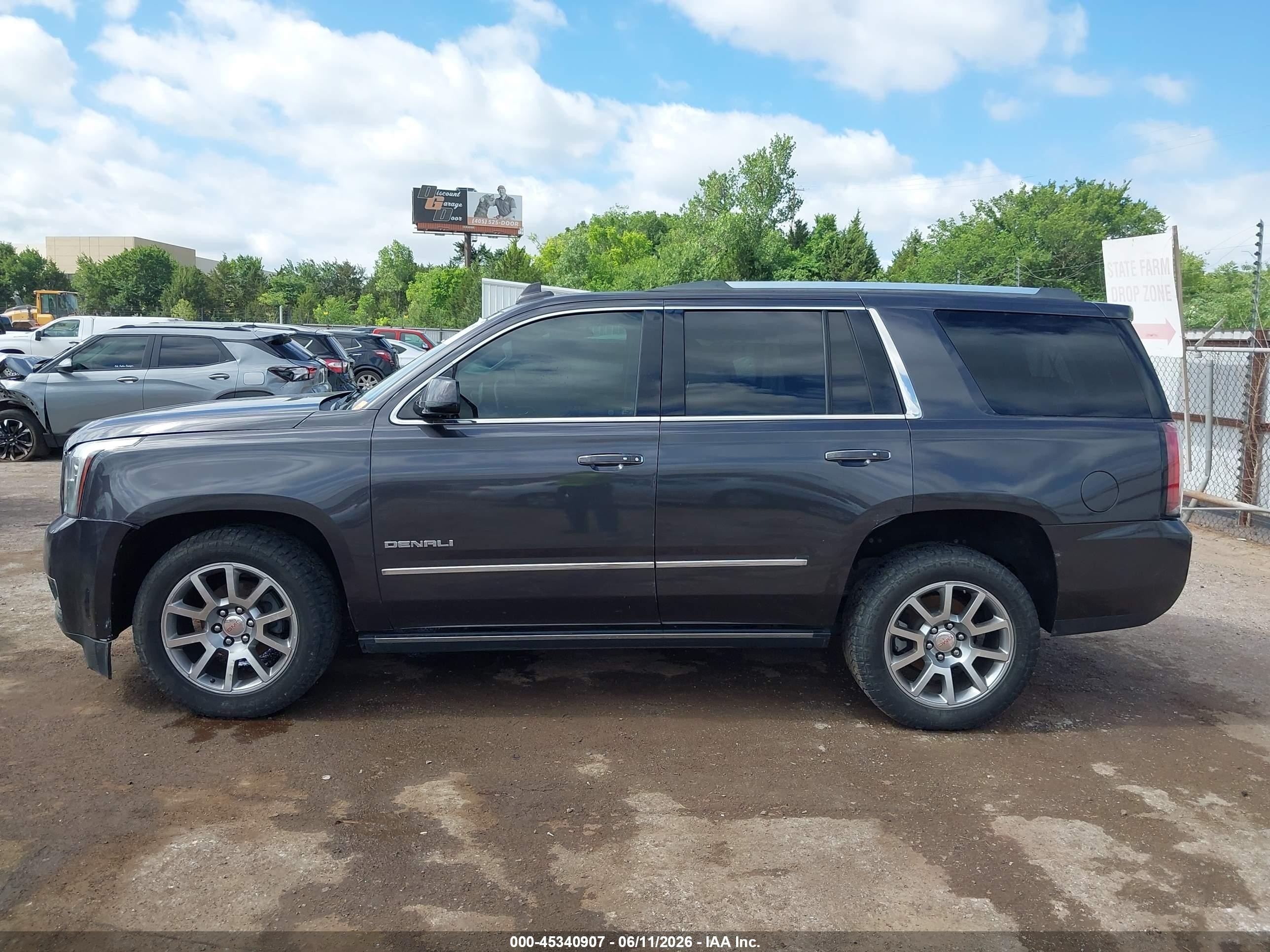 2015 Gmc Yukon Denali Black vin: 1GKS1CKJ2FR711124