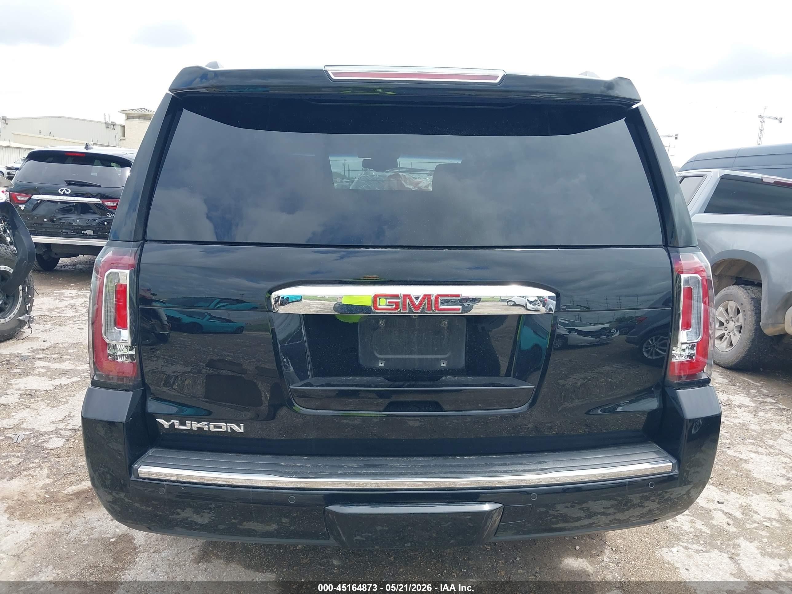 2015 Gmc Yukon Denali Черный vin: 1GKS1CKJ2FR734841