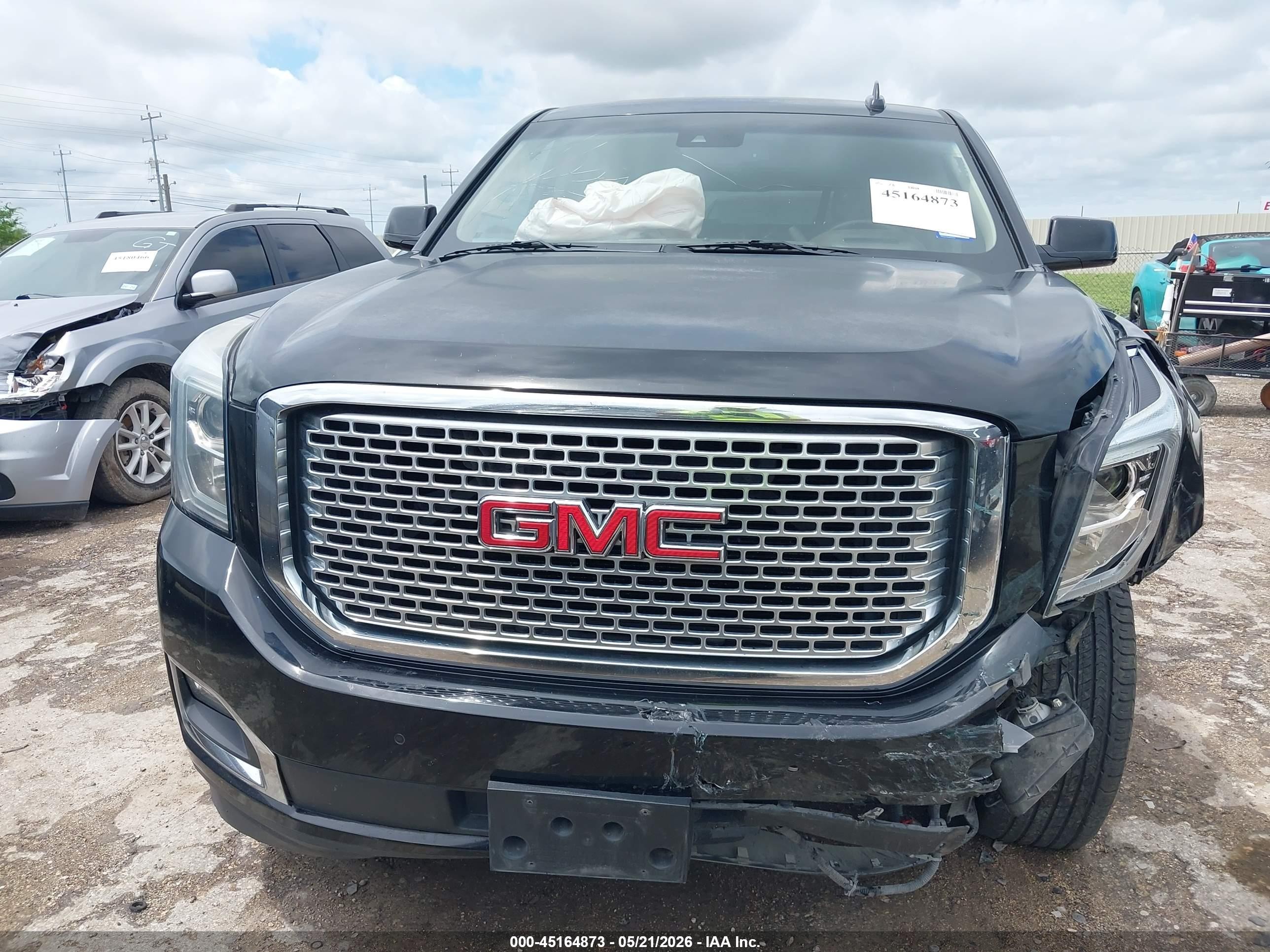 2015 Gmc Yukon Denali Черный vin: 1GKS1CKJ2FR734841
