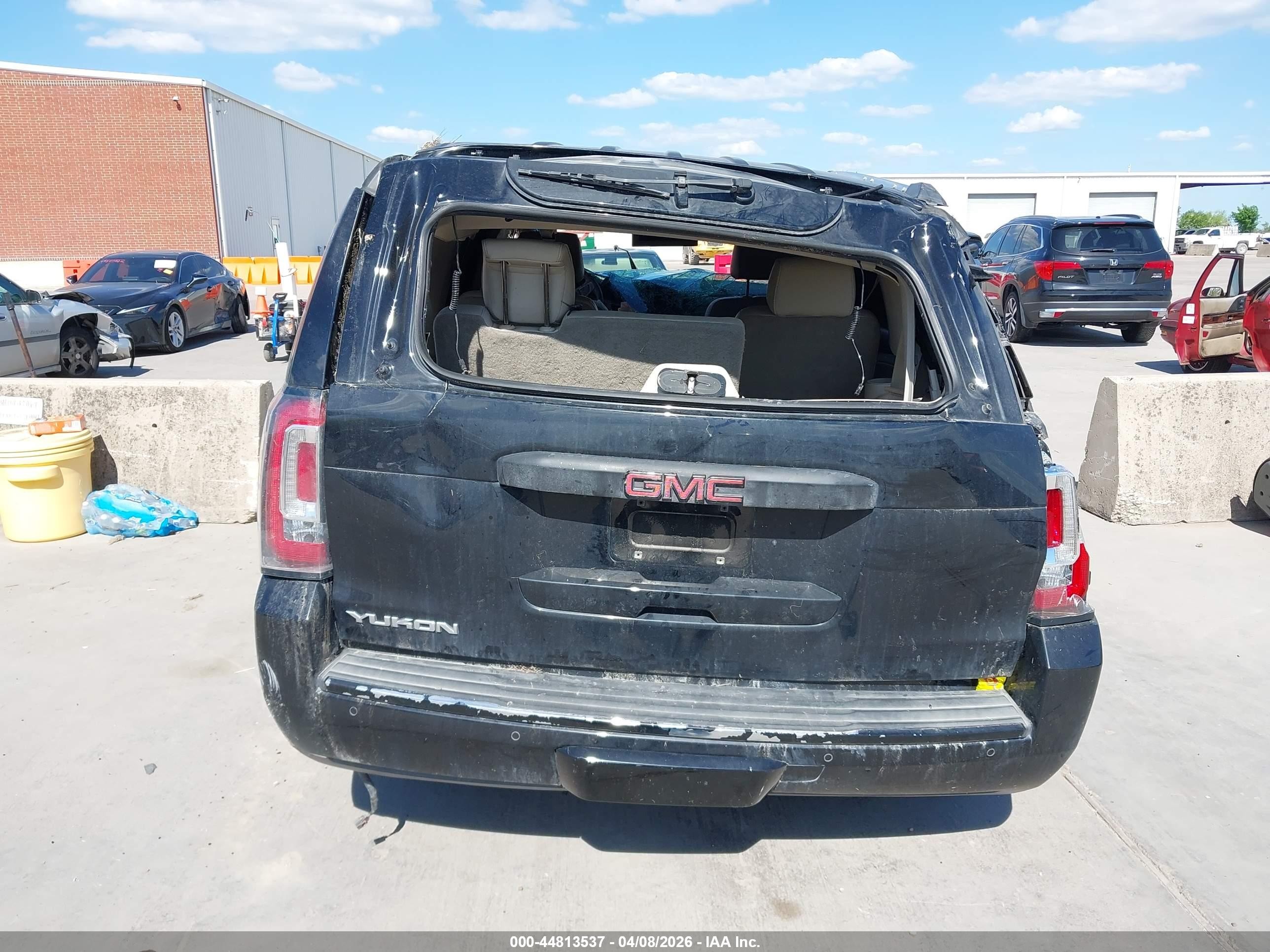 2015 Gmc Yukon Denali Black vin: 1GKS1CKJ3FR142834