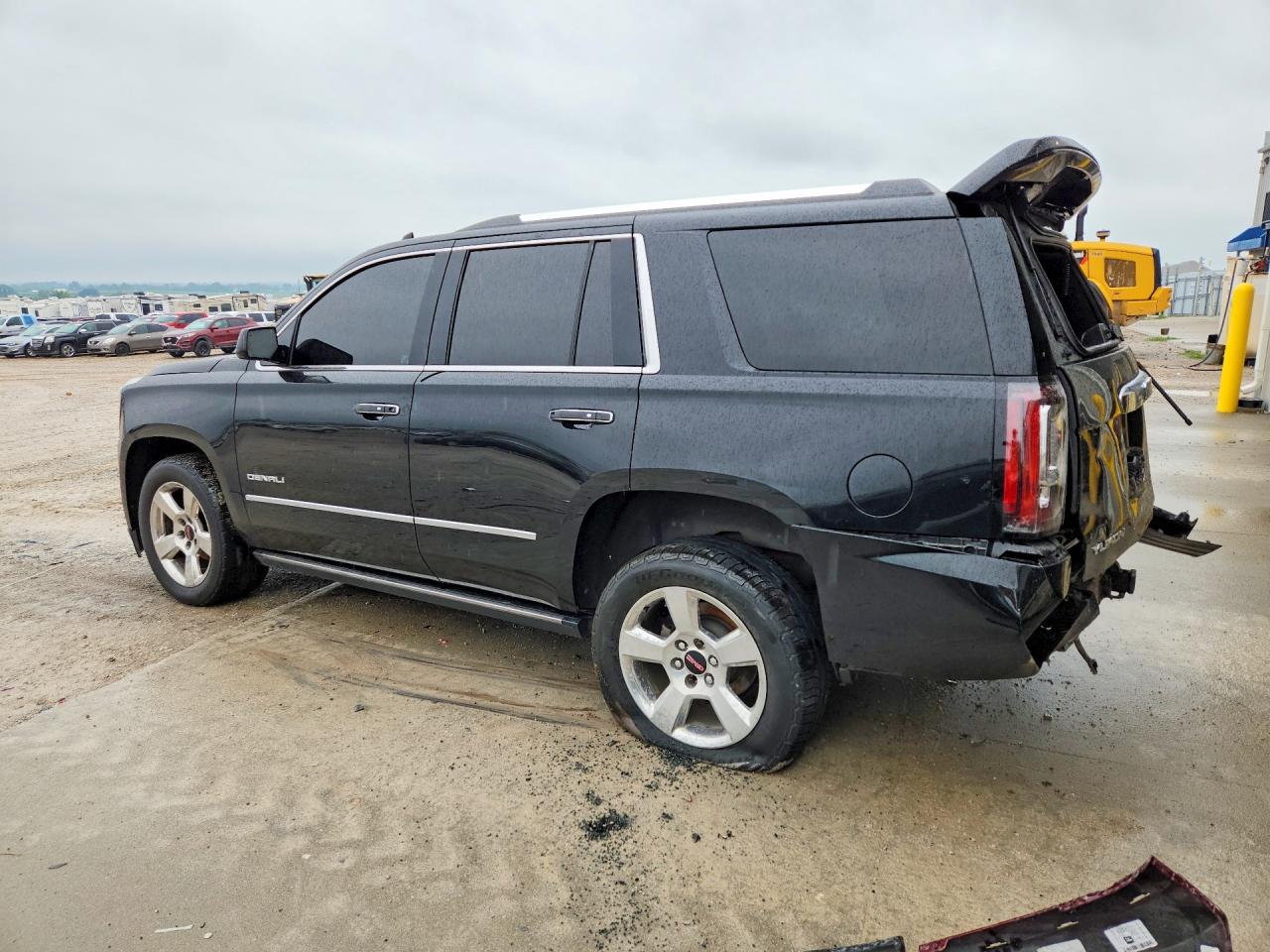 2015 Gmc Yukon Denali Black vin: 1GKS1CKJ3FR675492