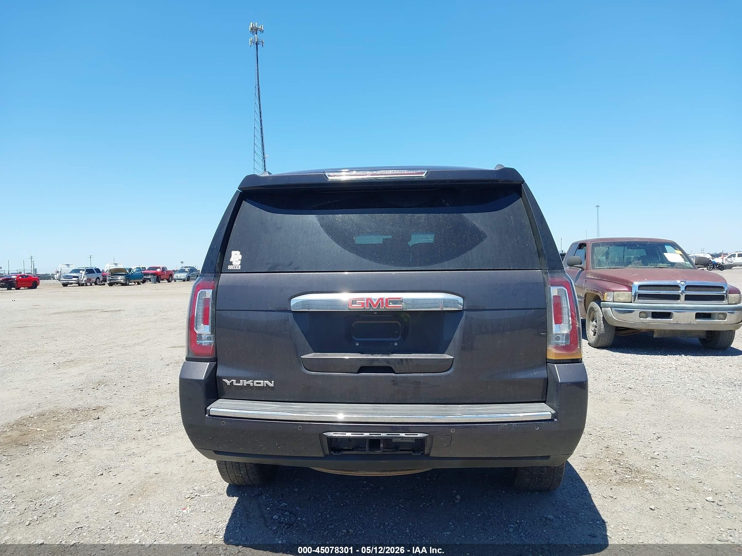 2015 Gmc Yukon Denali Gray vin: 1GKS1CKJ4FR673301