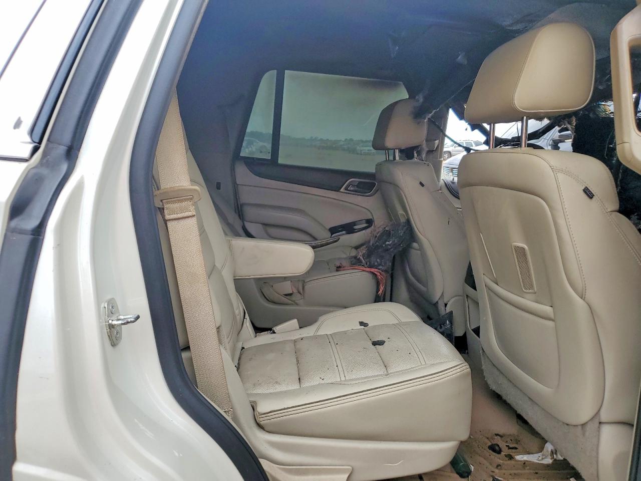 2015 Gmc Yukon Denali Cream vin: 1GKS1CKJ6FR303953
