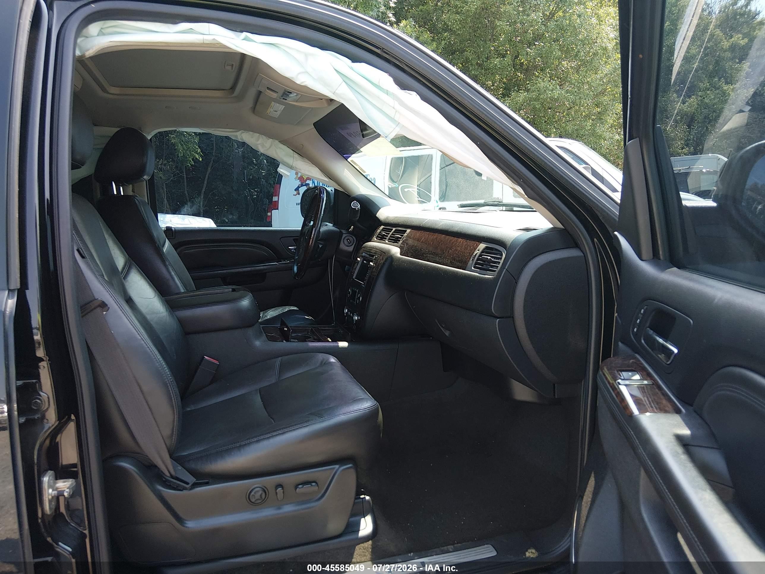 2011 Gmc Yukon Denali Black vin: 1GKS1EEF0BR125017