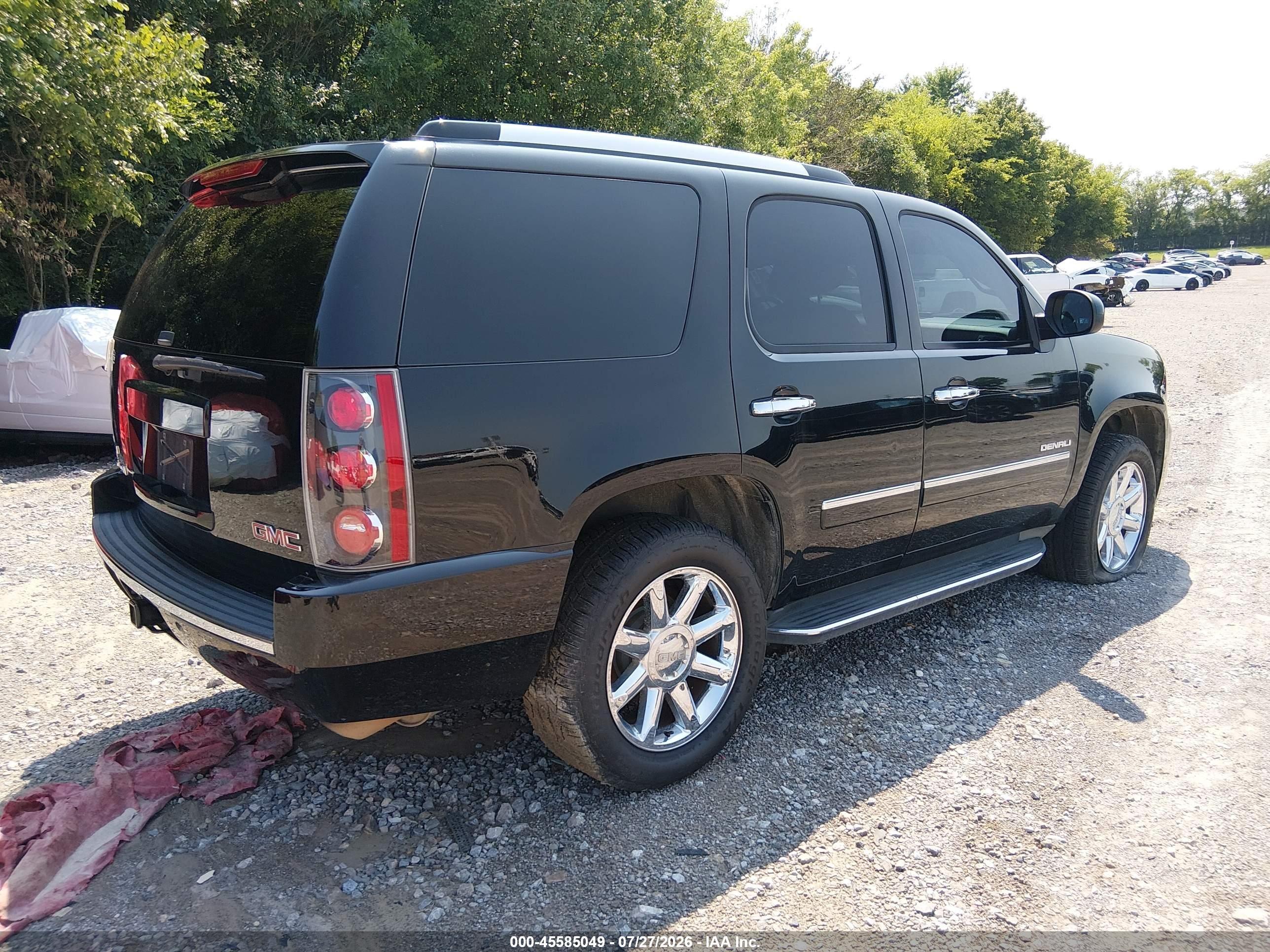 2011 Gmc Yukon Denali Black vin: 1GKS1EEF0BR125017