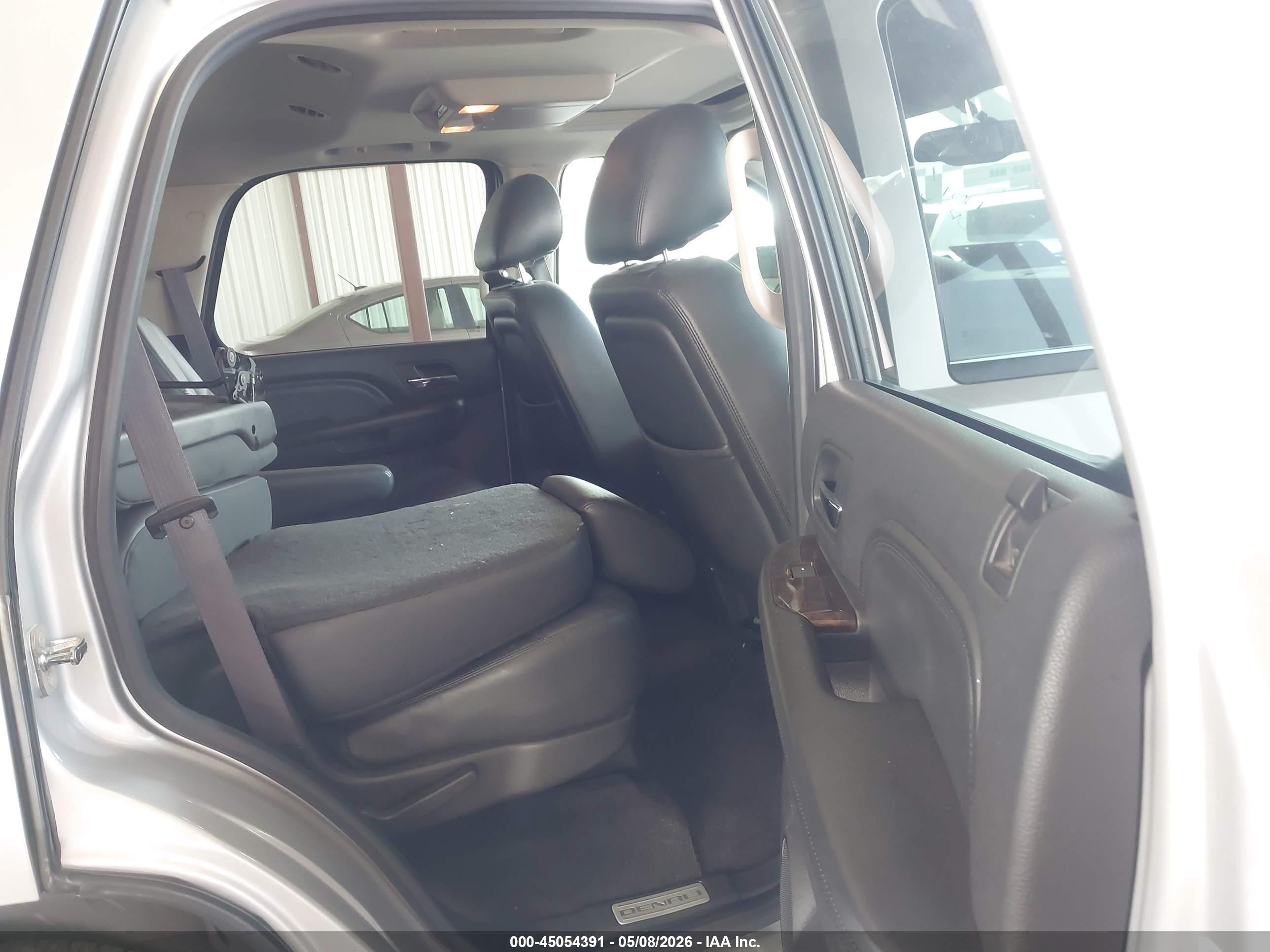 2012 Gmc Yukon Denali Серебряный vin: 1GKS1EEF0CR297730