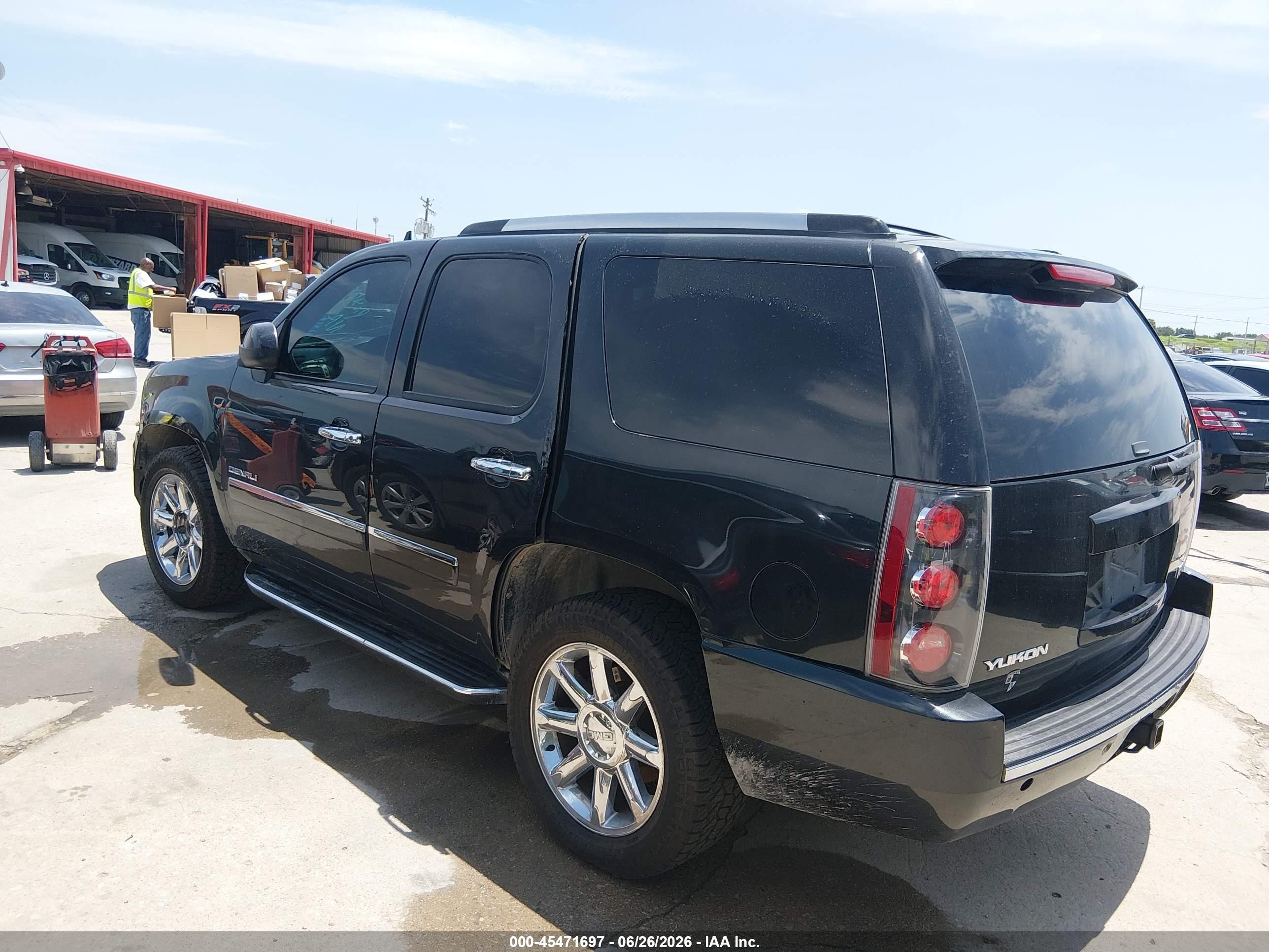 2012 Gmc Yukon Denali Black vin: 1GKS1EEF1CR180898