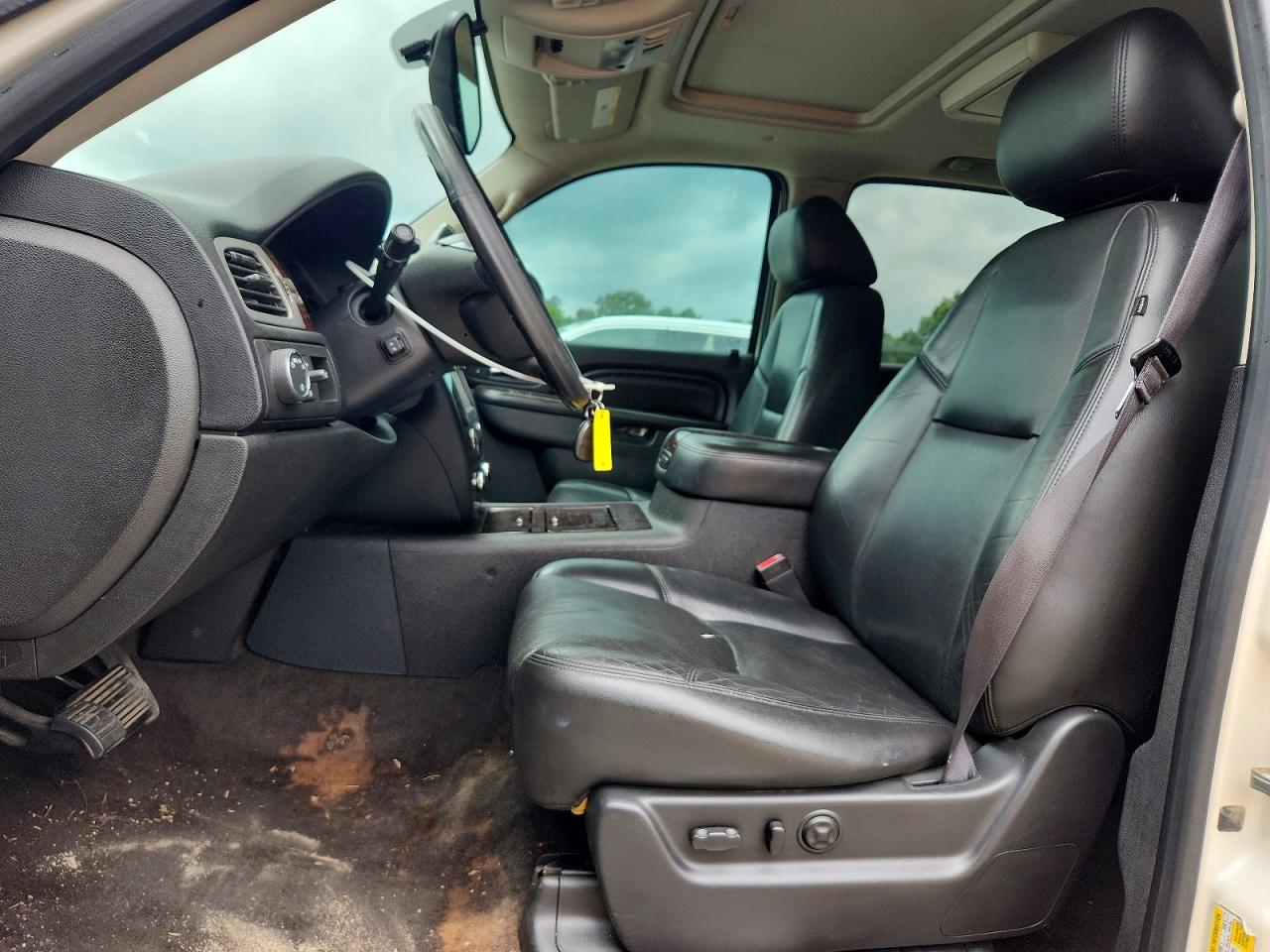 2013 Gmc Yukon Denali Кремовый vin: 1GKS1EEF1DR118774