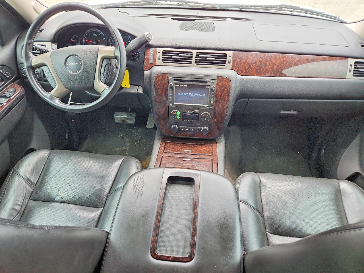 2013 Gmc Yukon Denali Кремовый vin: 1GKS1EEF1DR118774