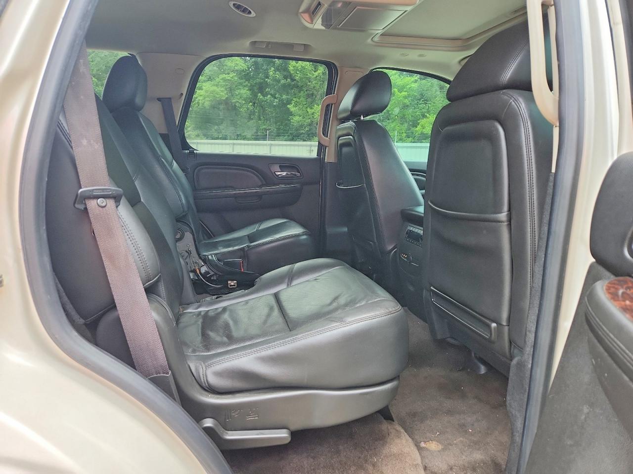 2013 Gmc Yukon Denali Кремовый vin: 1GKS1EEF1DR118774