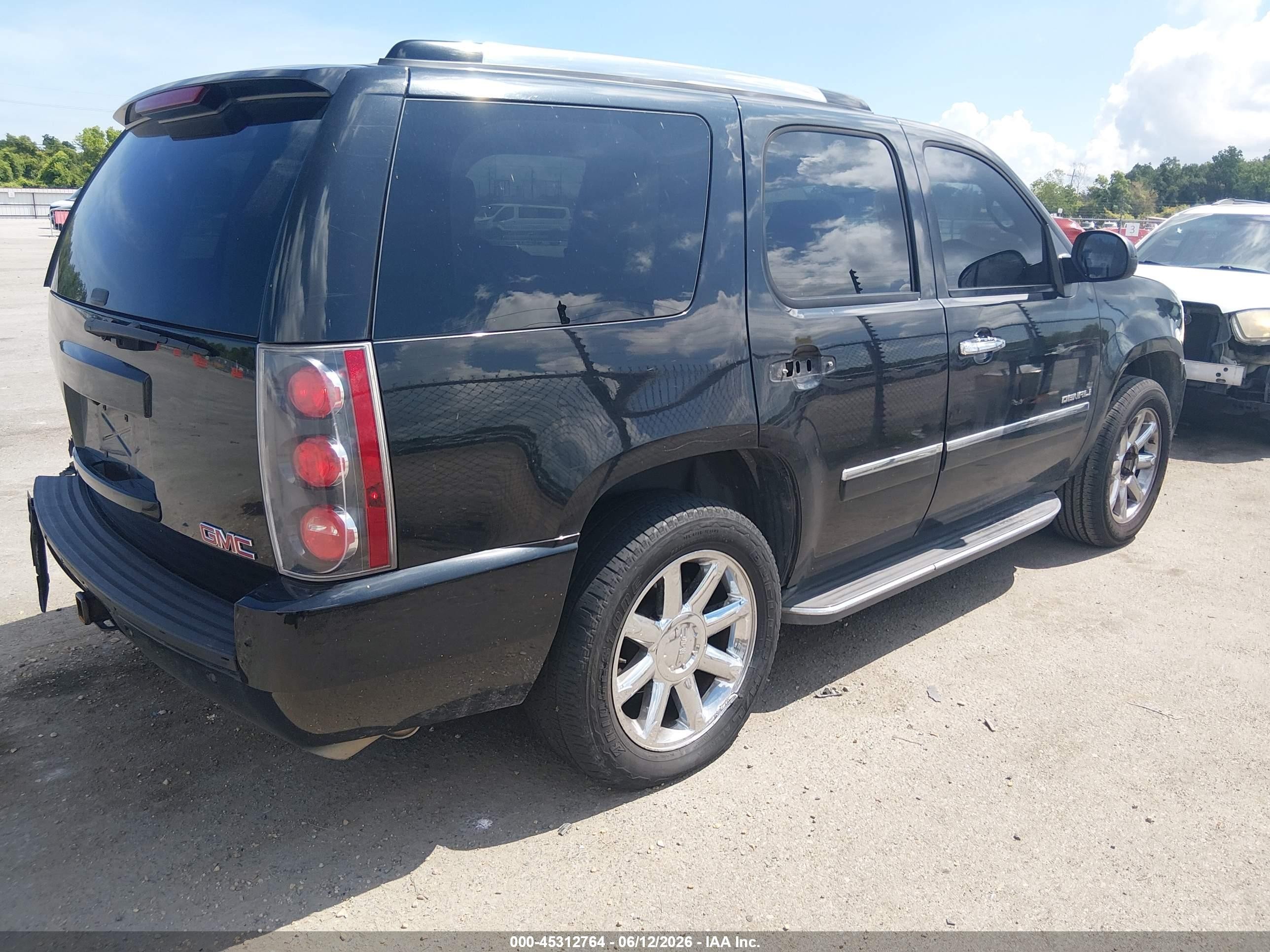 2013 Gmc Yukon Denali Black vin: 1GKS1EEF2DR152173
