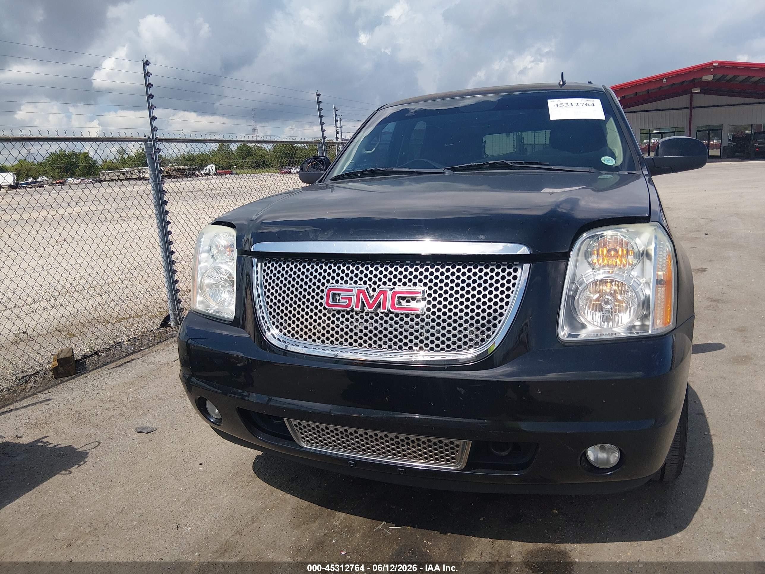 2013 Gmc Yukon Denali Black vin: 1GKS1EEF2DR152173