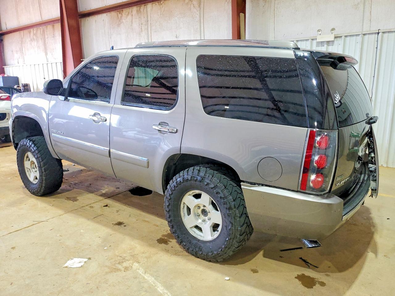 2011 Gmc Yukon Denali Gray vin: 1GKS1EEF3BR191397