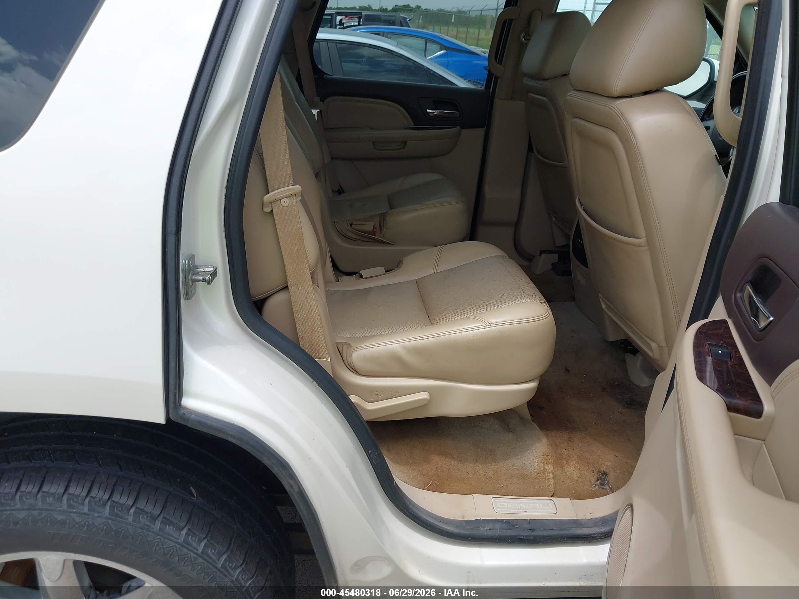 2013 Gmc Yukon Denali Tan vin: 1GKS1EEF3DR167278