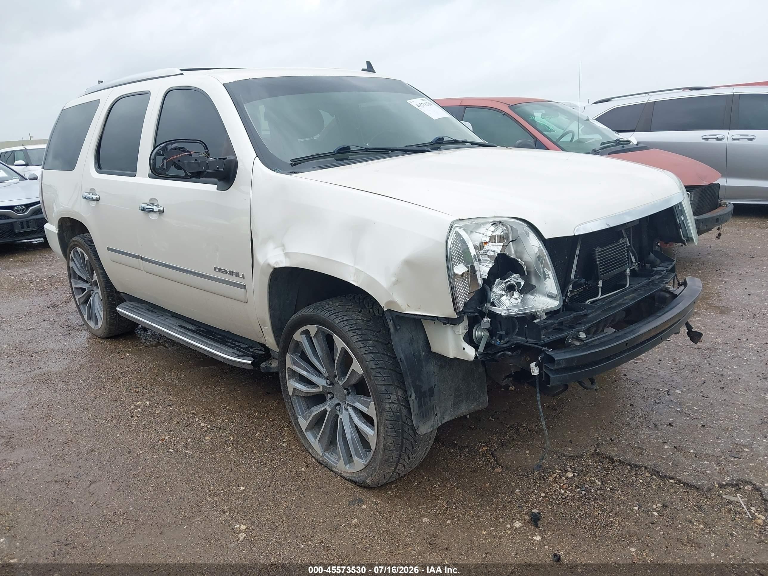 2014 Gmc Yukon Denali Белый vin: 1GKS1EEF3ER141295