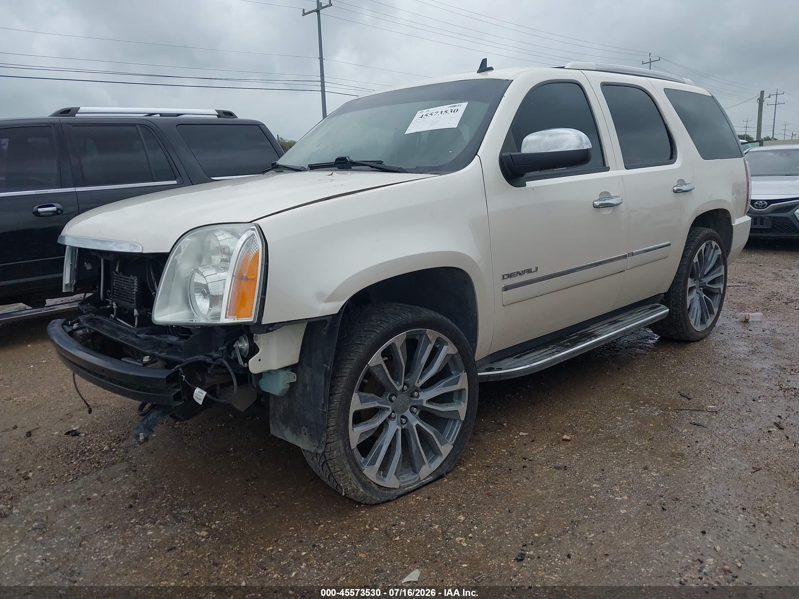 2014 Gmc Yukon Denali Белый vin: 1GKS1EEF3ER141295