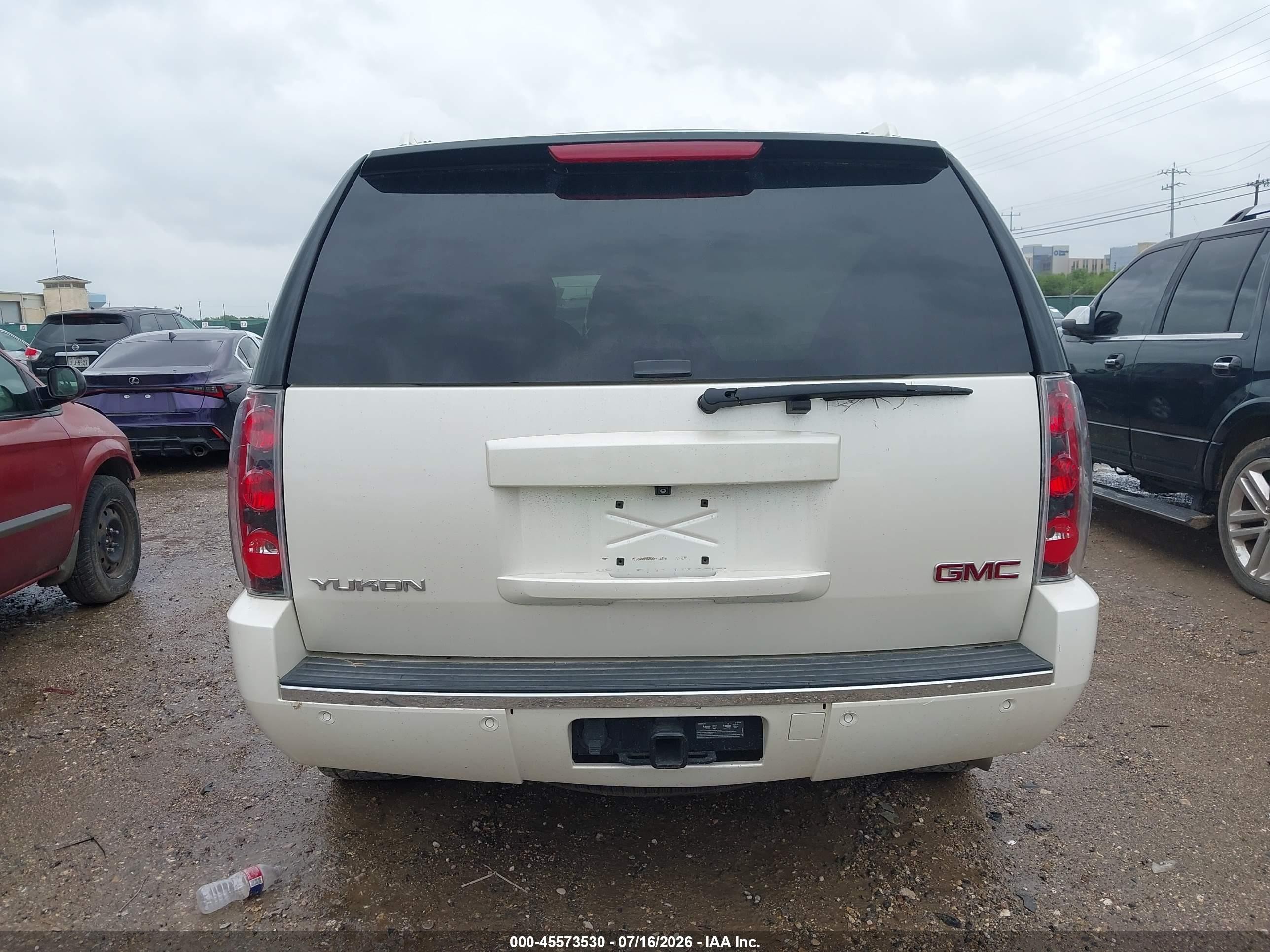 2014 Gmc Yukon Denali Белый vin: 1GKS1EEF3ER141295