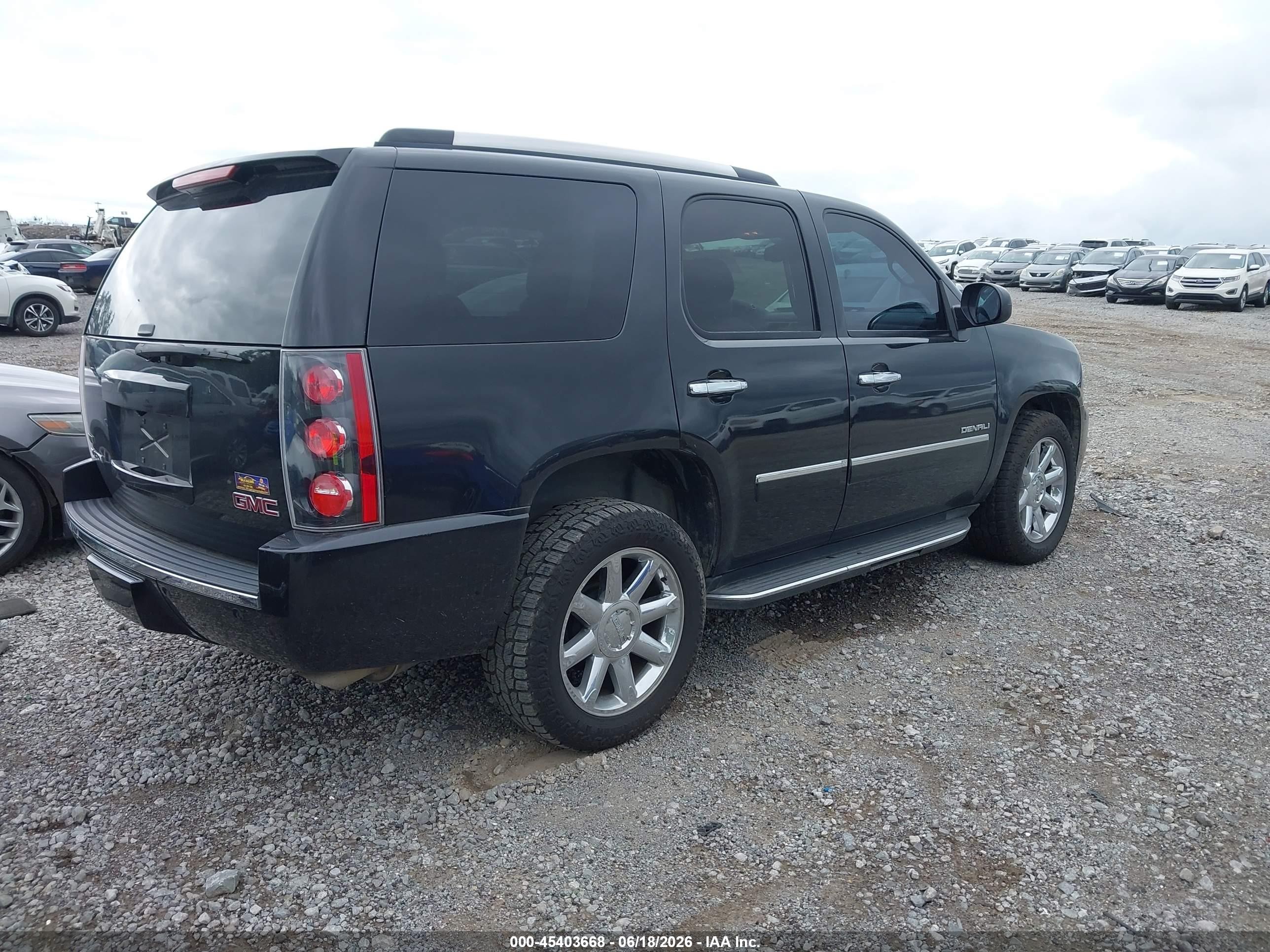 2011 Gmc Yukon Denali Черный vin: 1GKS1EEF4BR246407