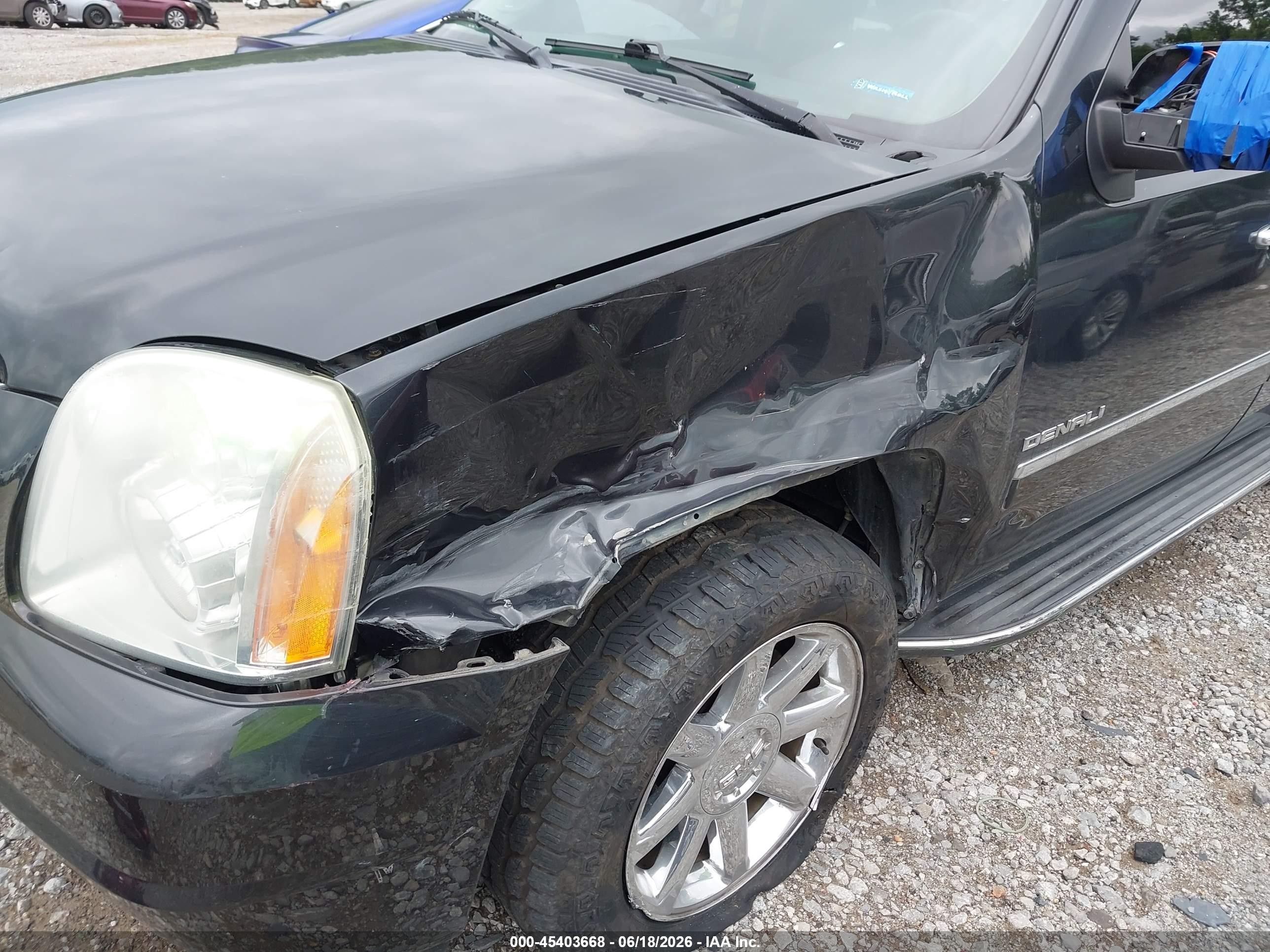 2011 Gmc Yukon Denali Черный vin: 1GKS1EEF4BR246407