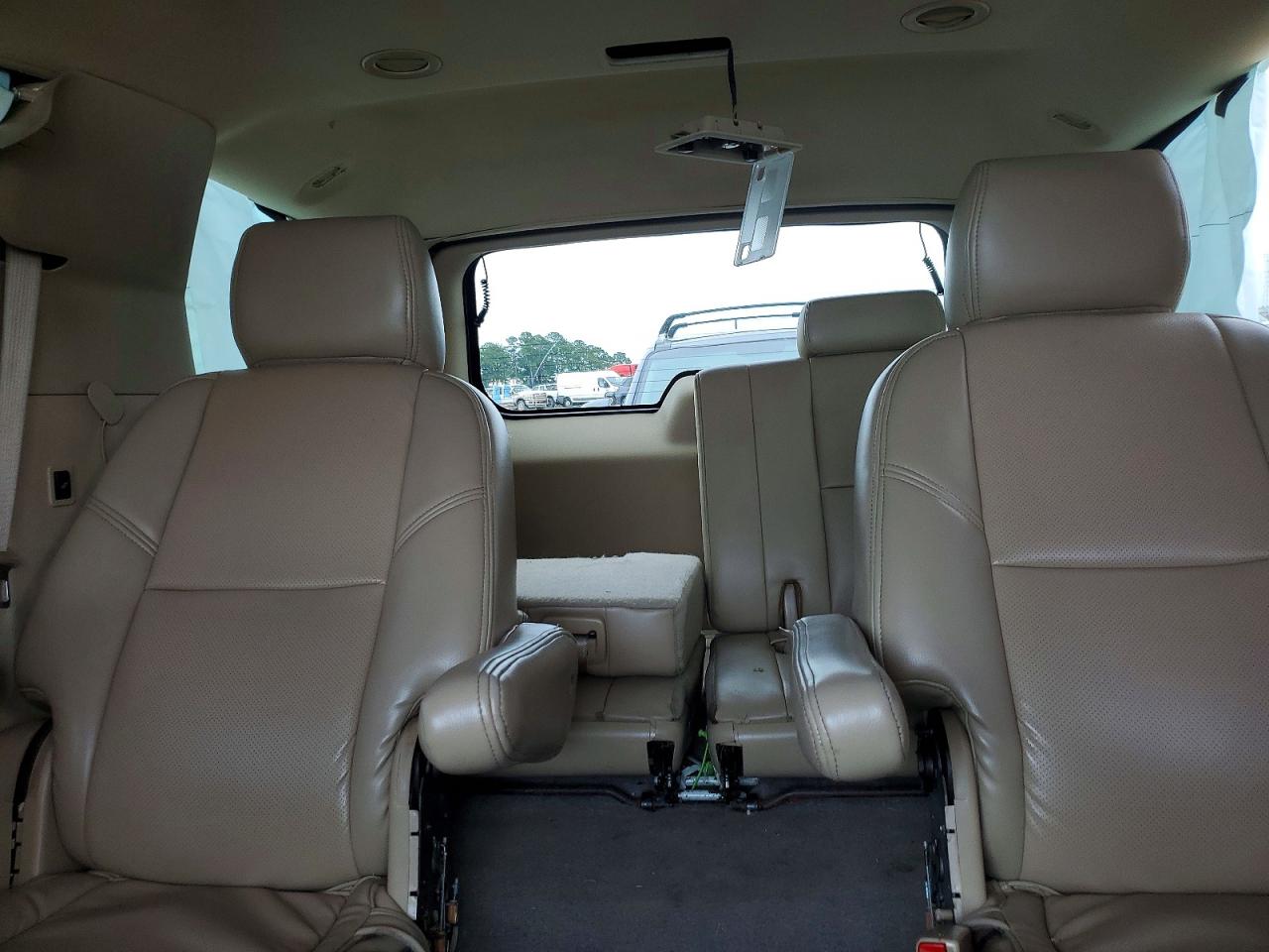 2013 Gmc Yukon Denali White vin: 1GKS1EEF4DR255630