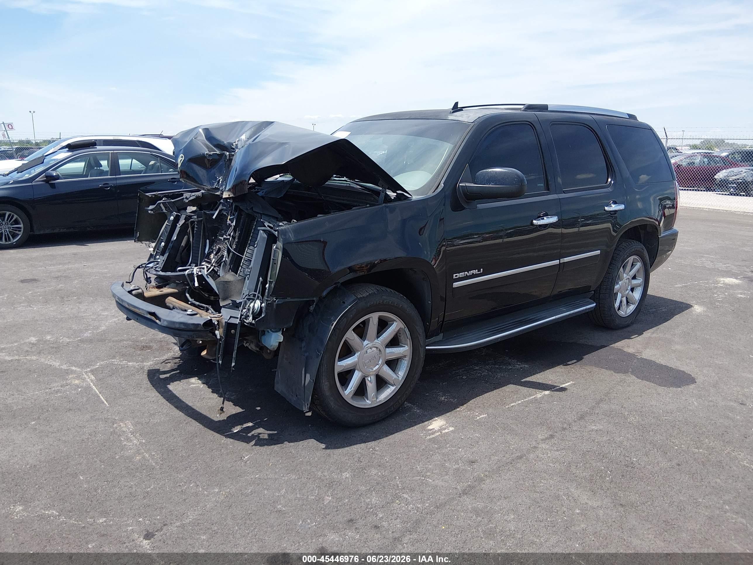 2014 Gmc Yukon Denali Black vin: 1GKS1EEF4ER140267