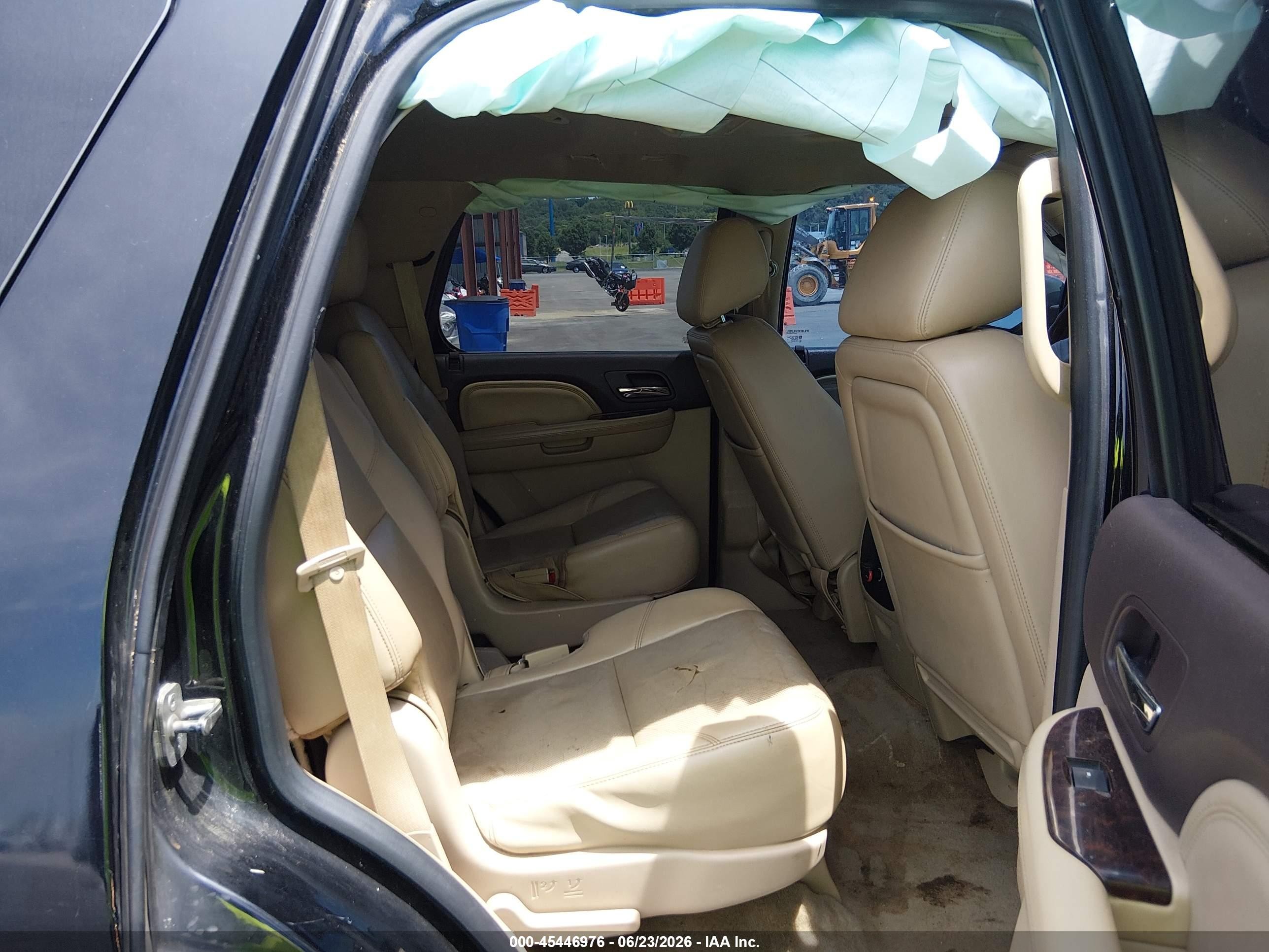 2014 Gmc Yukon Denali Black vin: 1GKS1EEF4ER140267