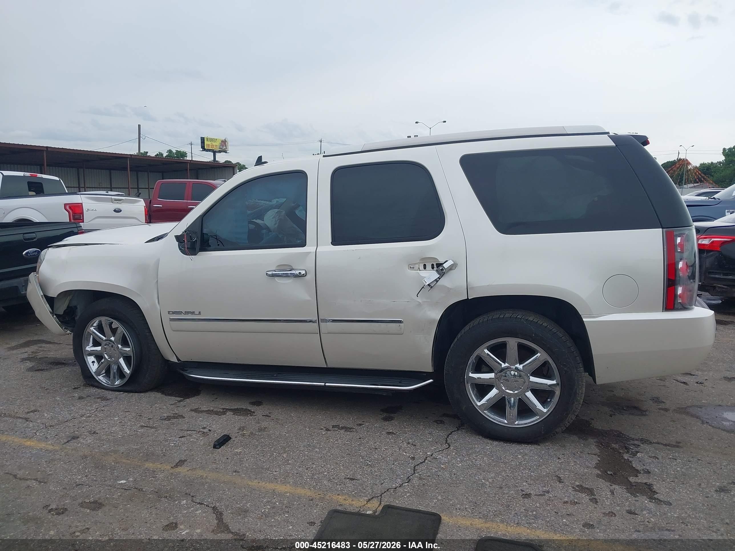 2011 Gmc Yukon Denali Белый vin: 1GKS1EEF5BR389916