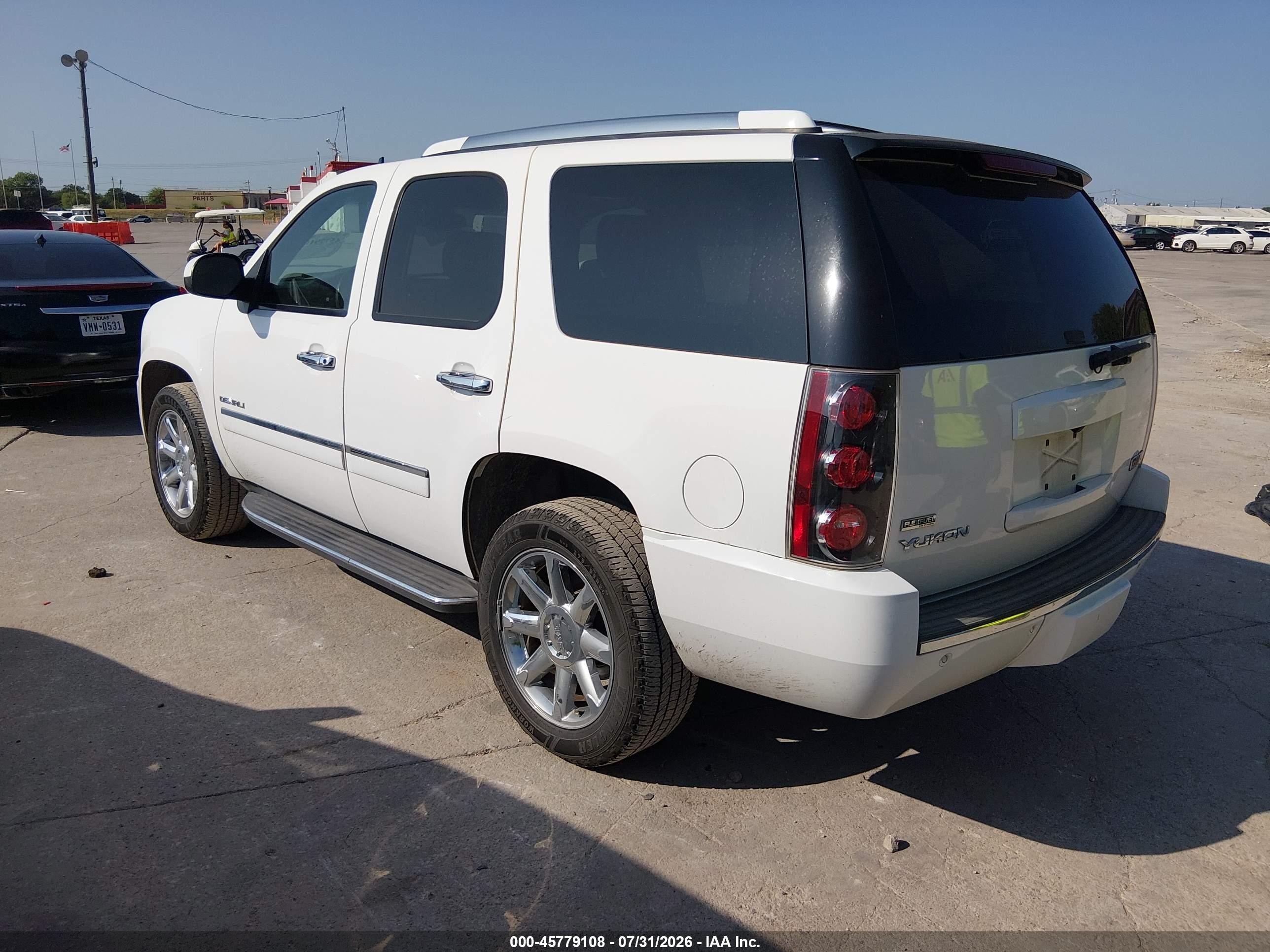 2011 Gmc Yukon Denali White vin: 1GKS1EEF7BR216401